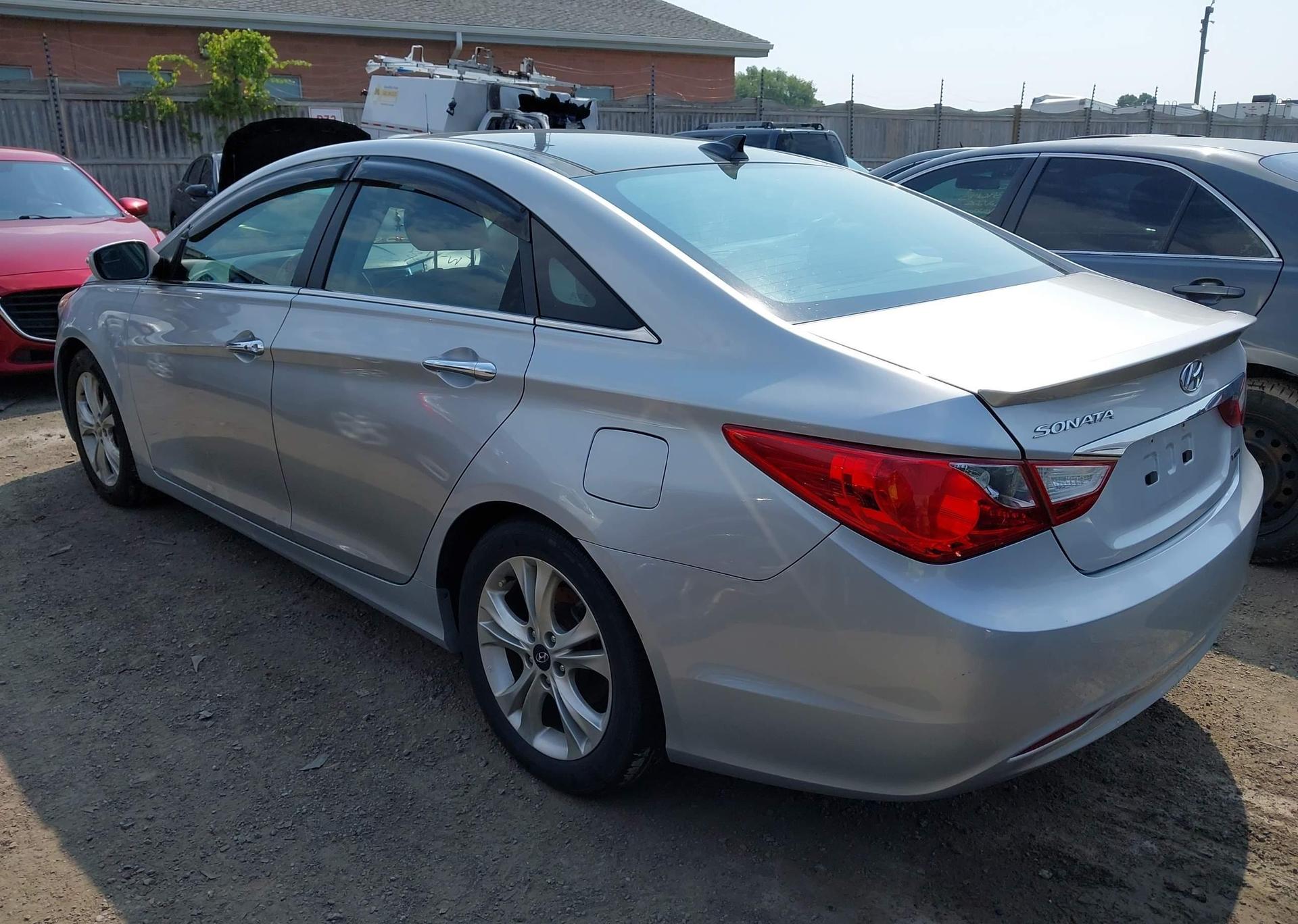 2012 HYUNDAI SONATA LIMITED