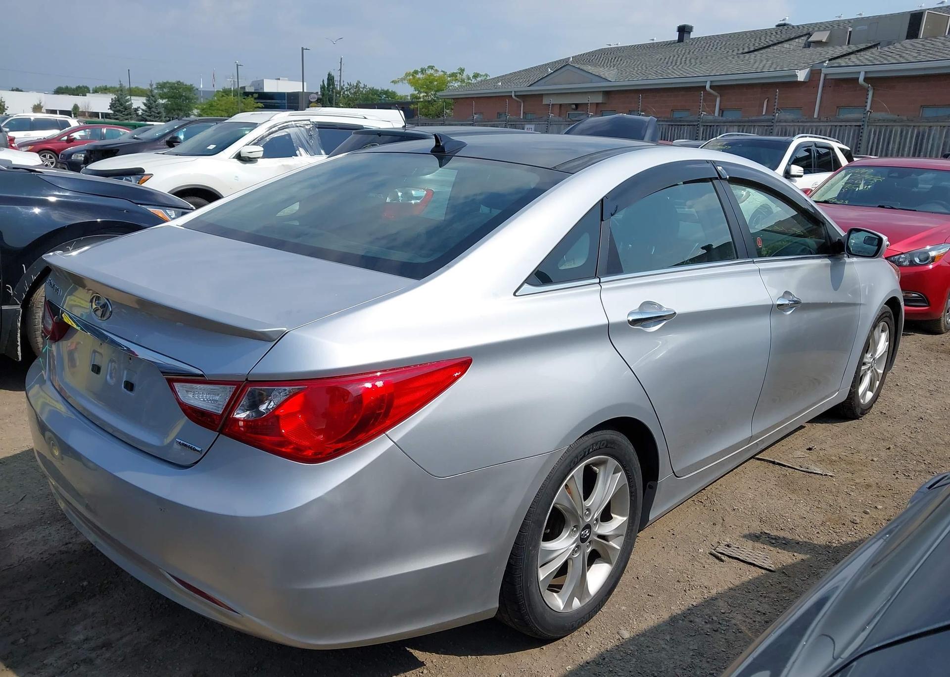 2012 HYUNDAI SONATA LIMITED