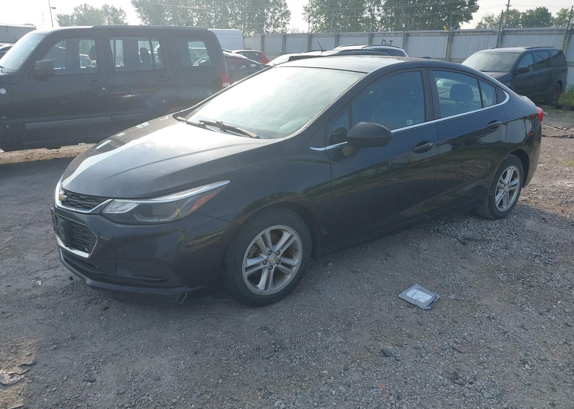 2016 CHEVROLET CRUZE LT