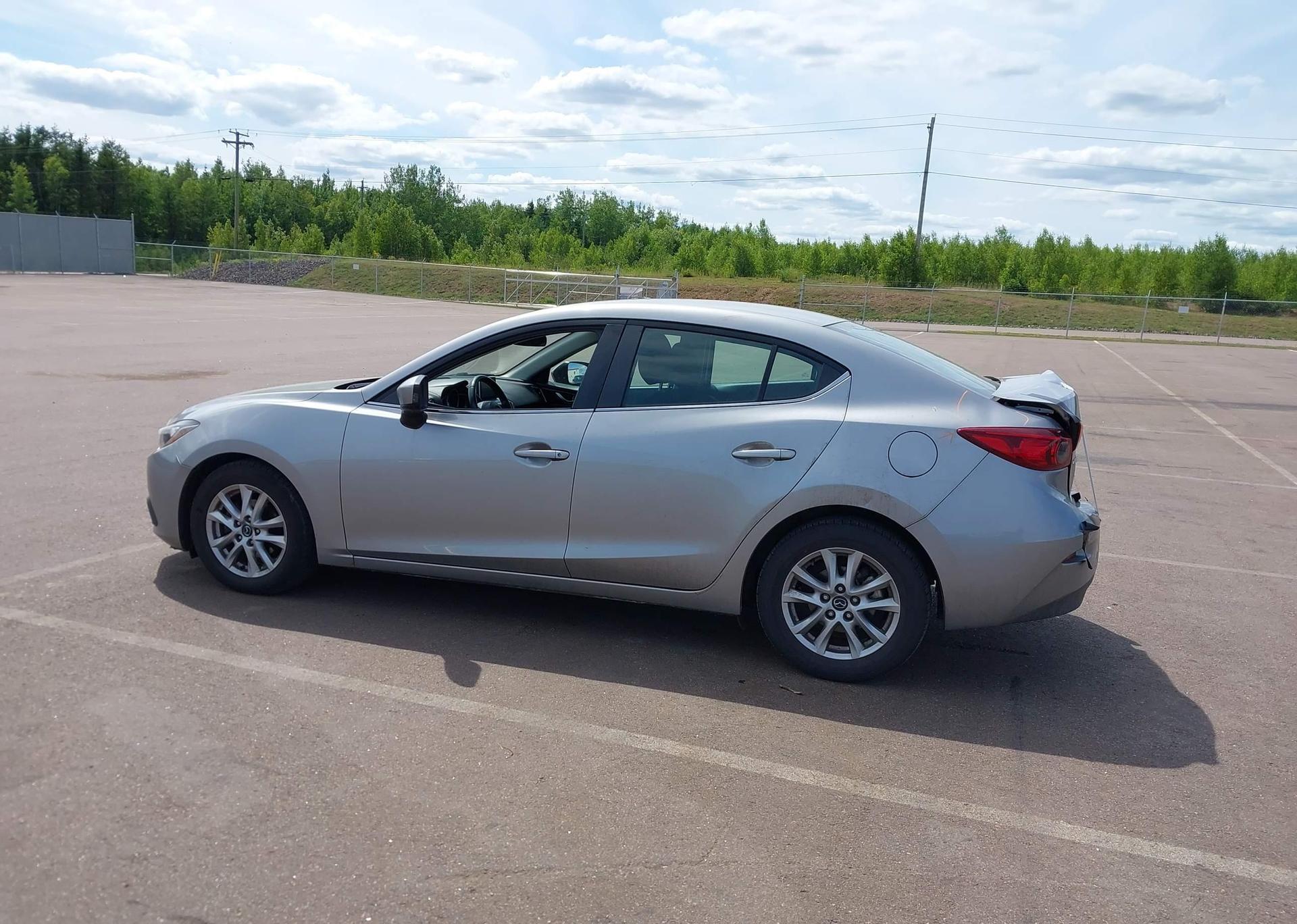 2016 MAZDA 3 TOURING