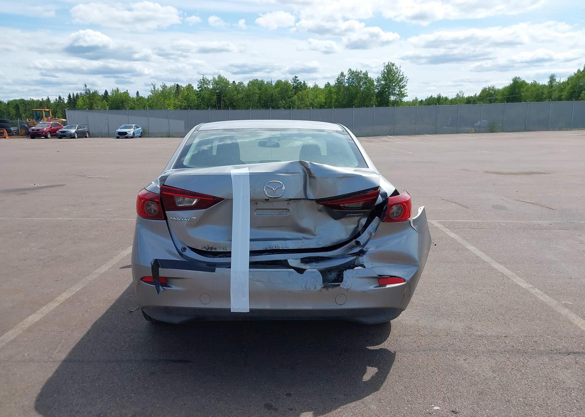 2016 MAZDA 3 TOURING