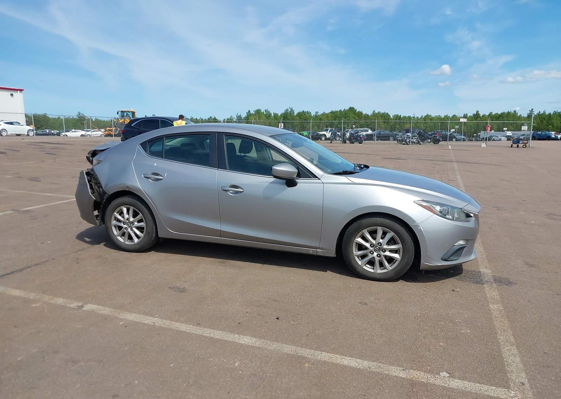 2016 MAZDA 3 TOURING