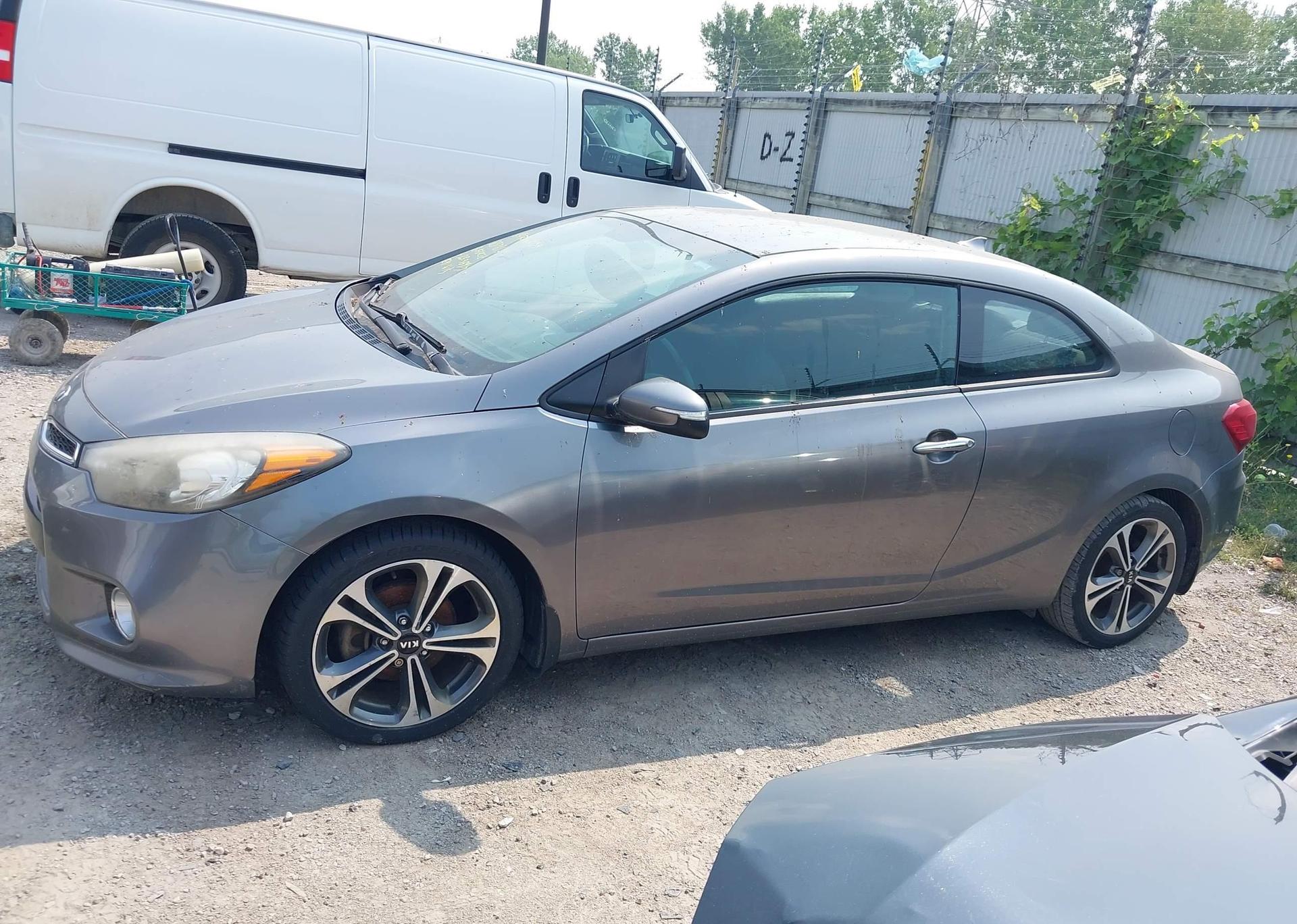 2015 KIA FORTE KOUP 2.0L EX