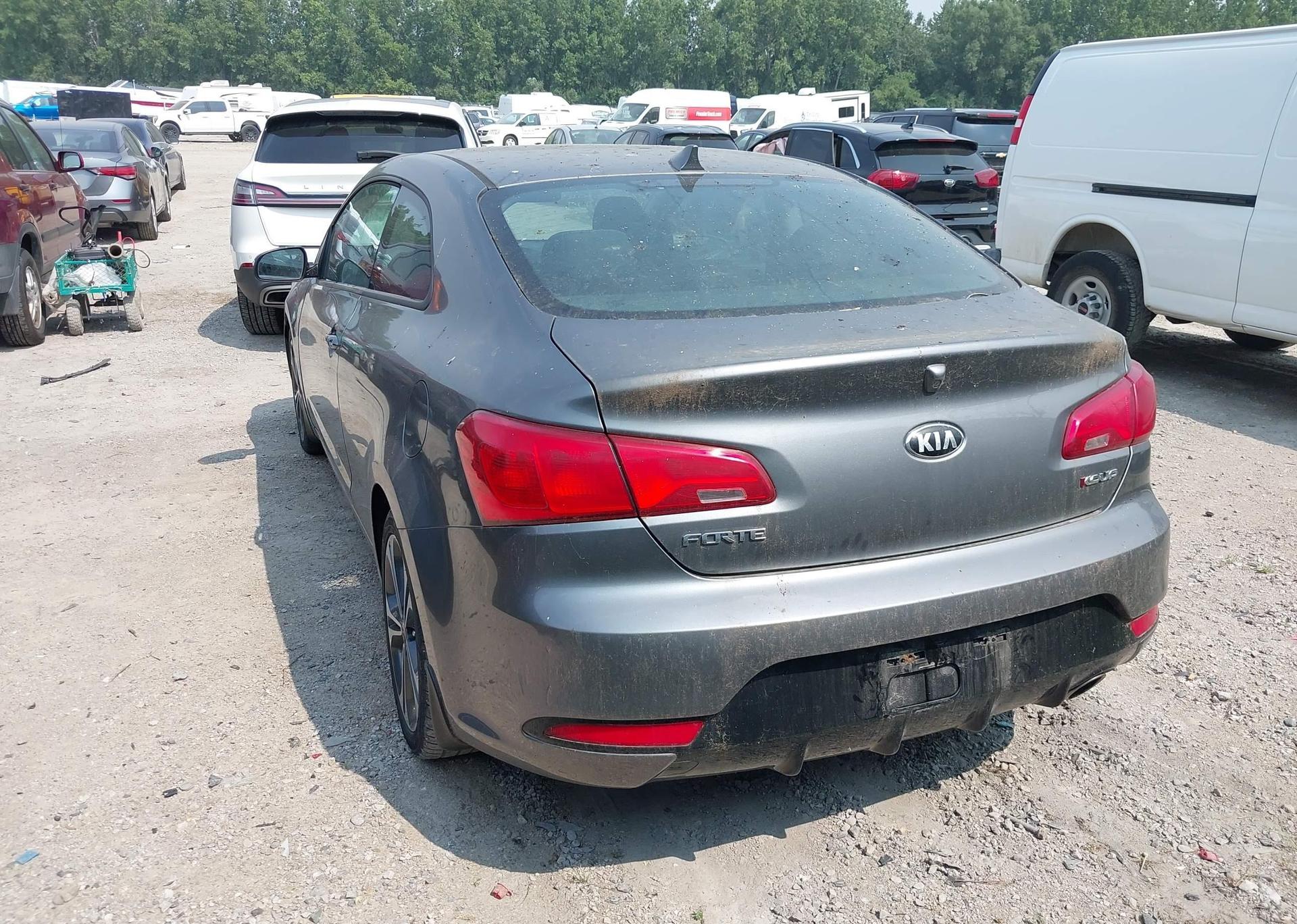 2015 KIA FORTE KOUP 2.0L EX