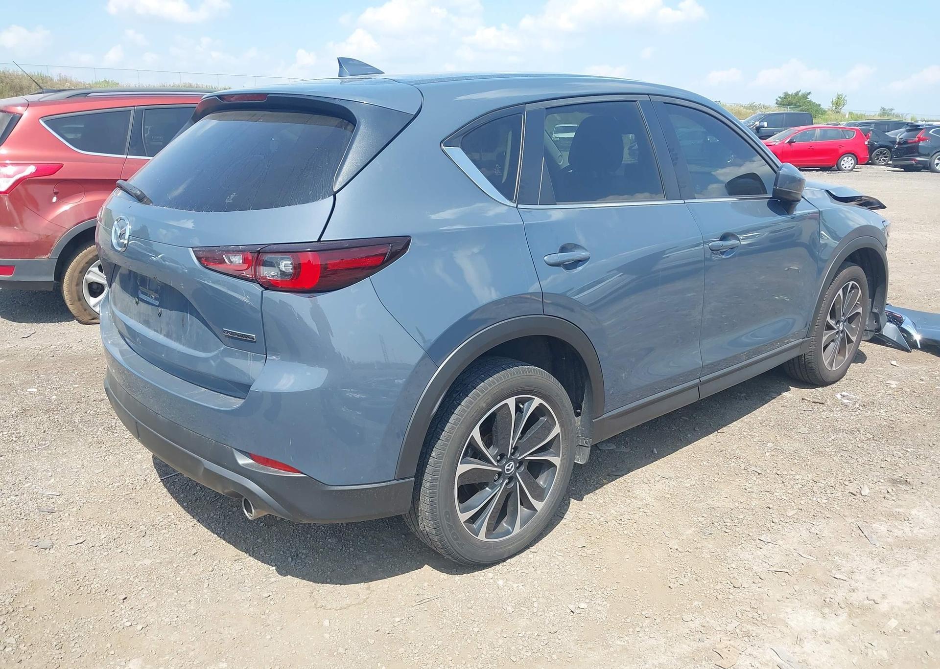 2022 NISSAN PATHFINDER