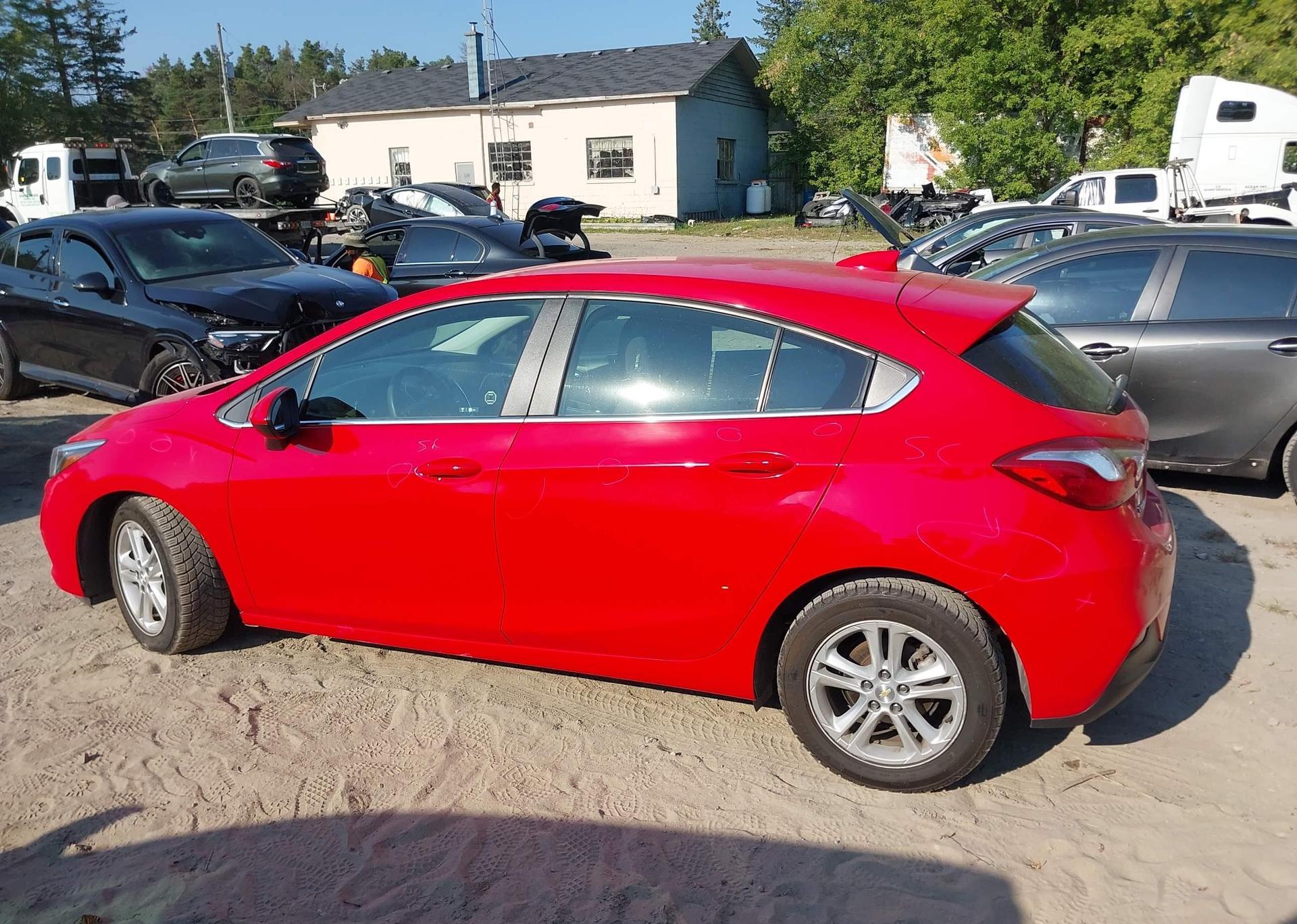 2018 CHEVROLET CRUZE LT AUTO