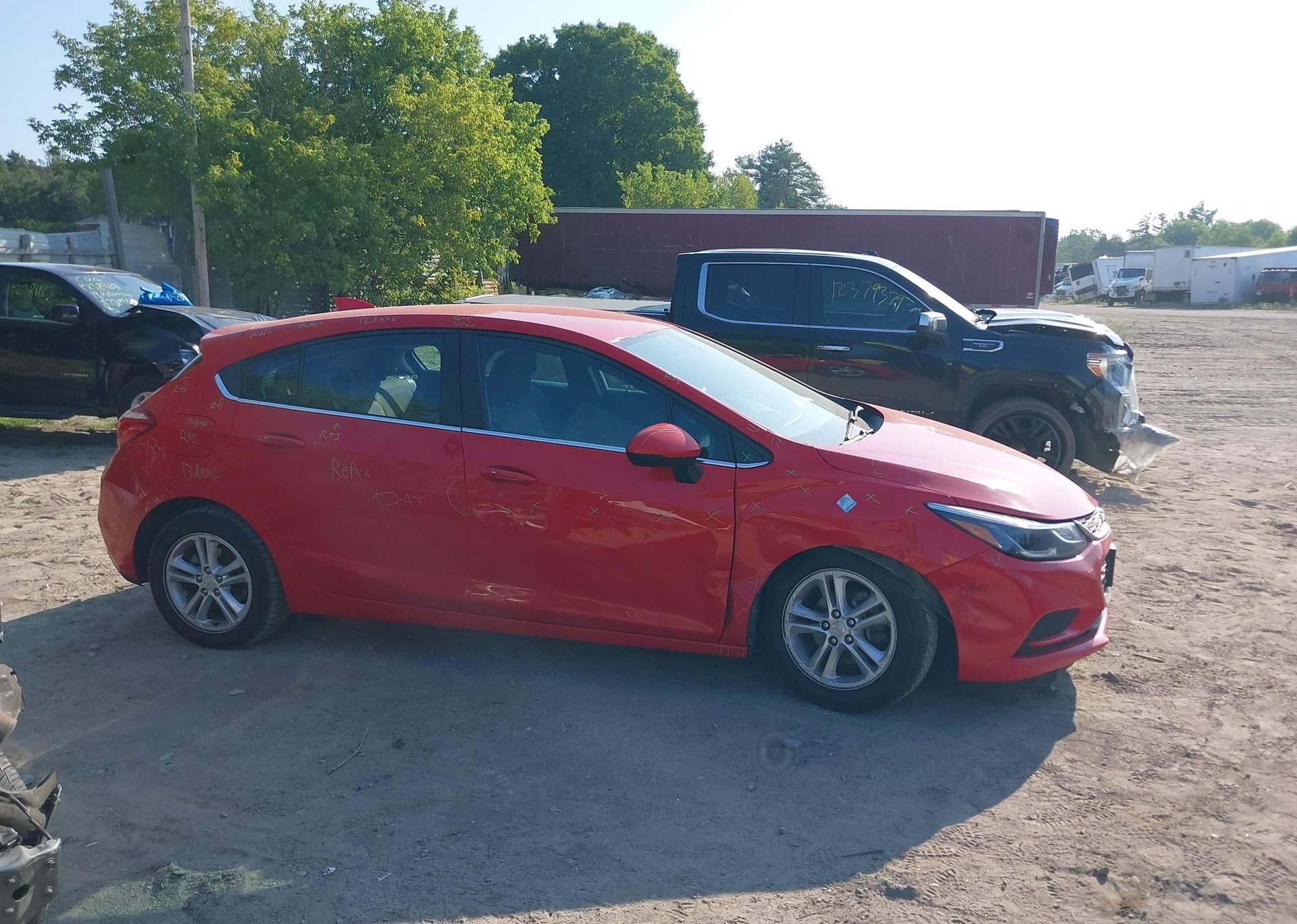 2018 CHEVROLET CRUZE LT AUTO