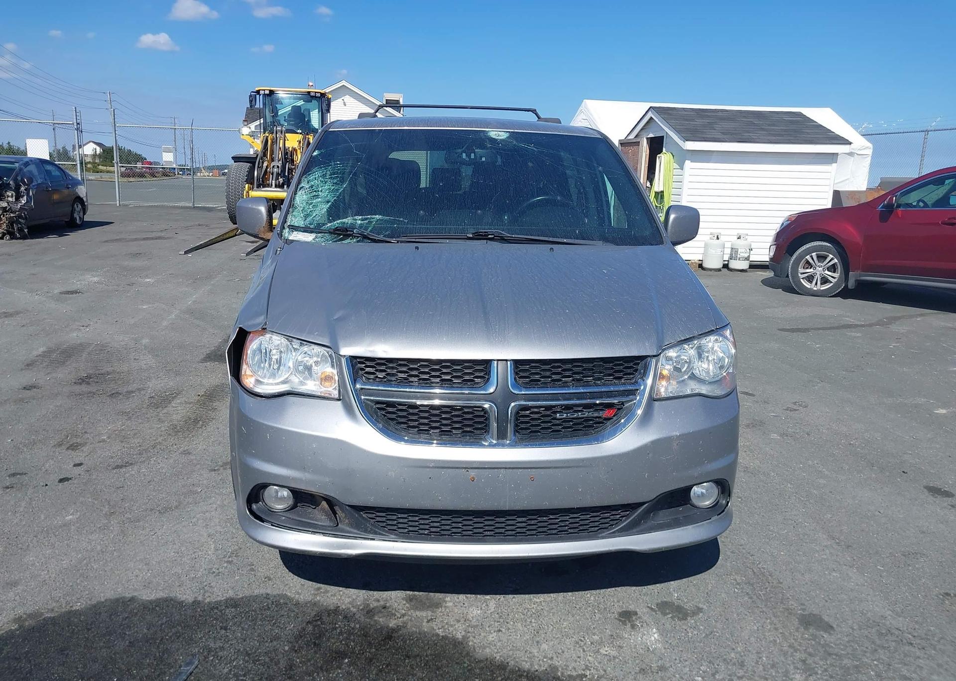 2016 DODGE GRAND CARAVAN SE