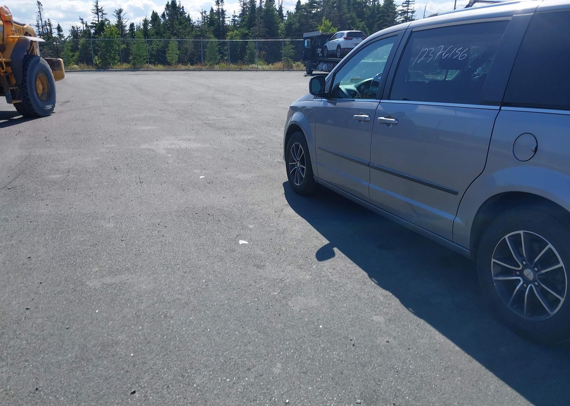 2016 DODGE GRAND CARAVAN SE