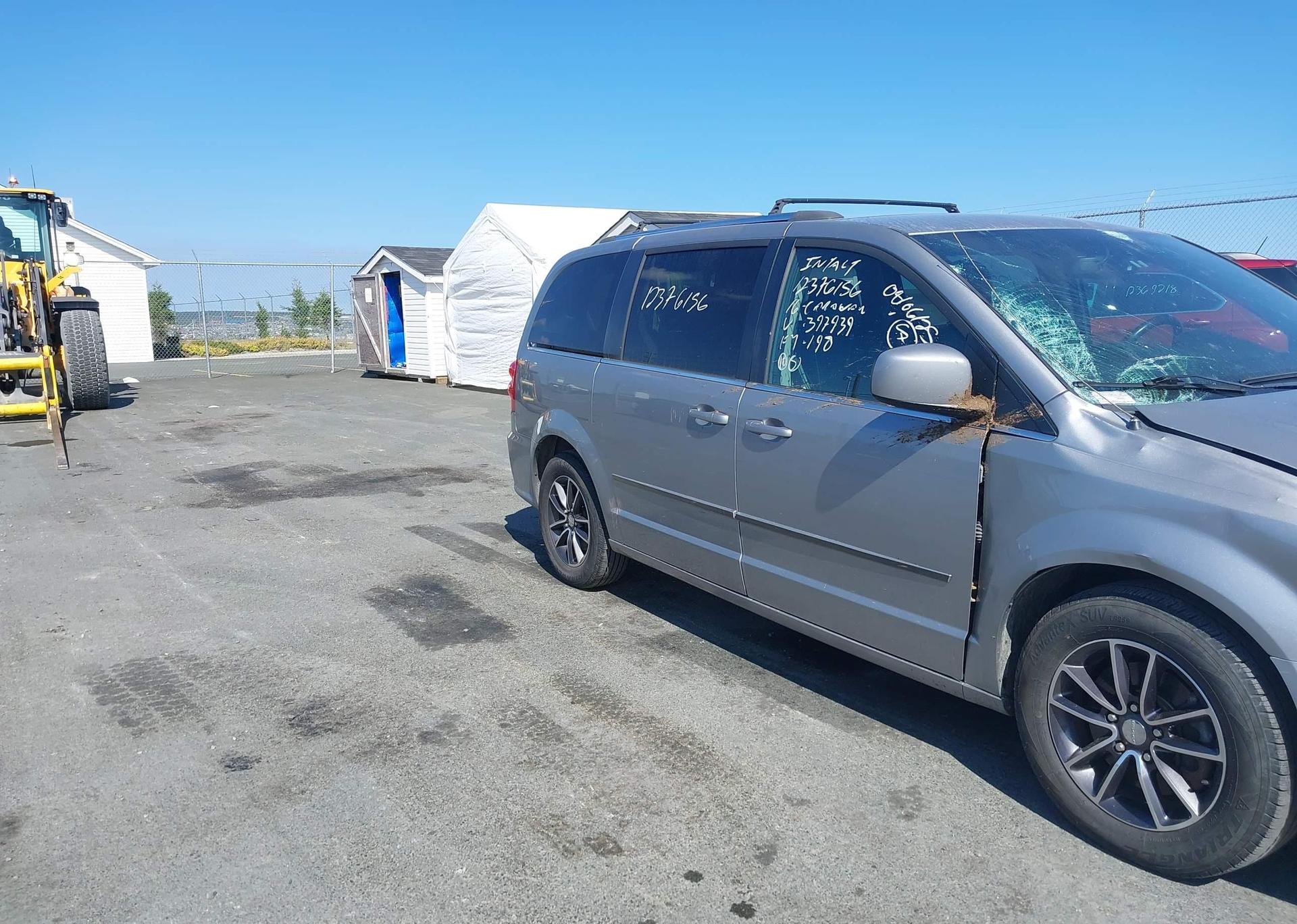 2016 DODGE GRAND CARAVAN SE