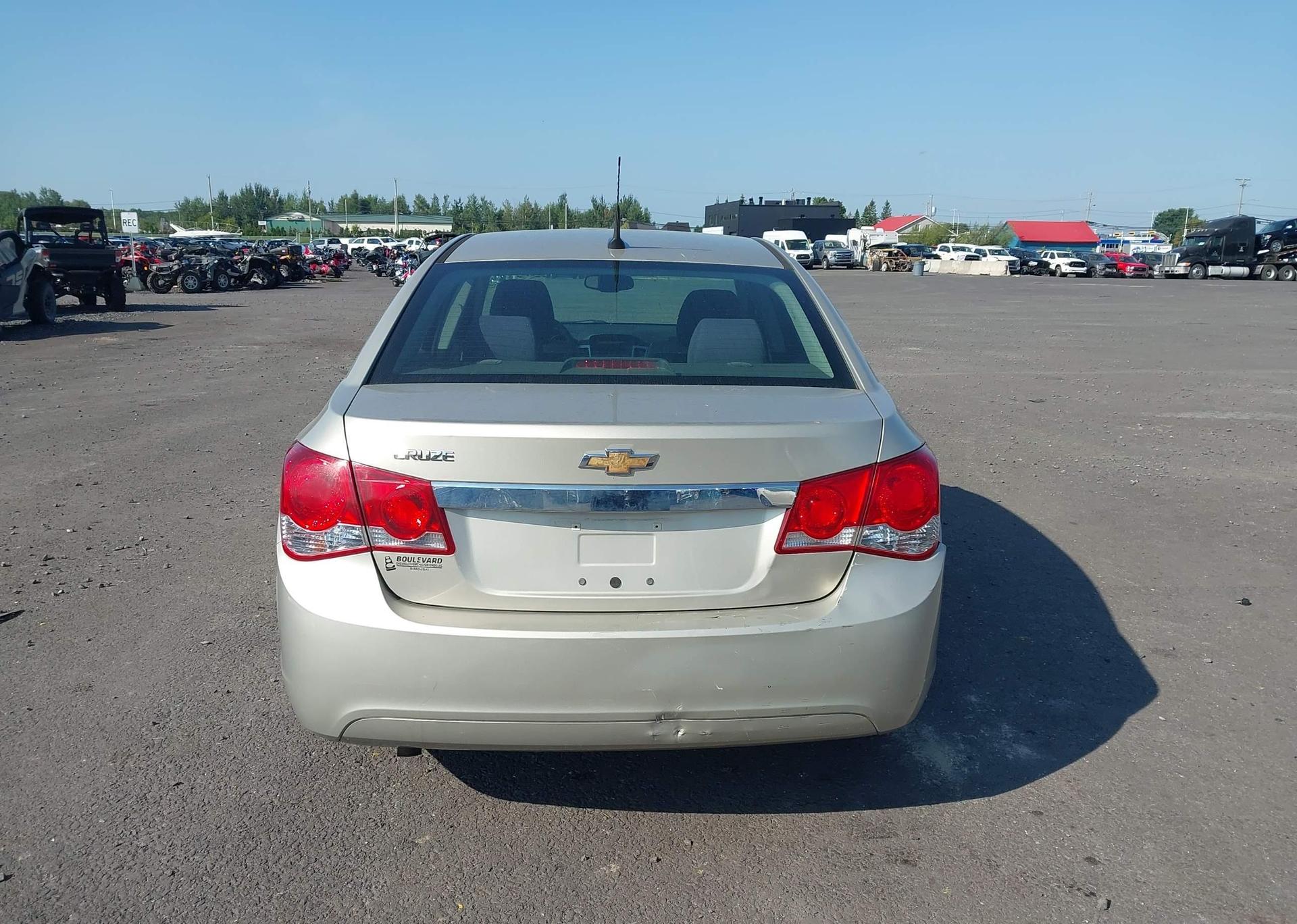2014 CHEVROLET CRUZE
