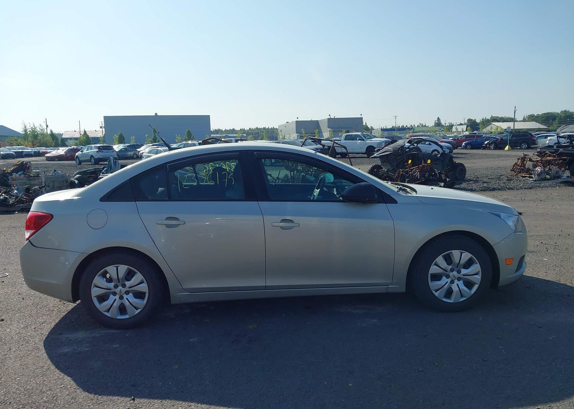 2014 CHEVROLET CRUZE