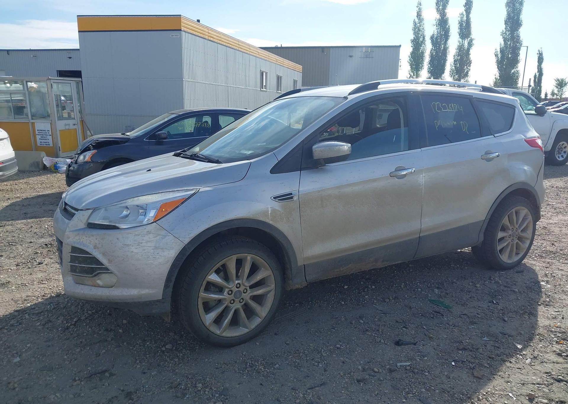 2016 FORD ESCAPE SE