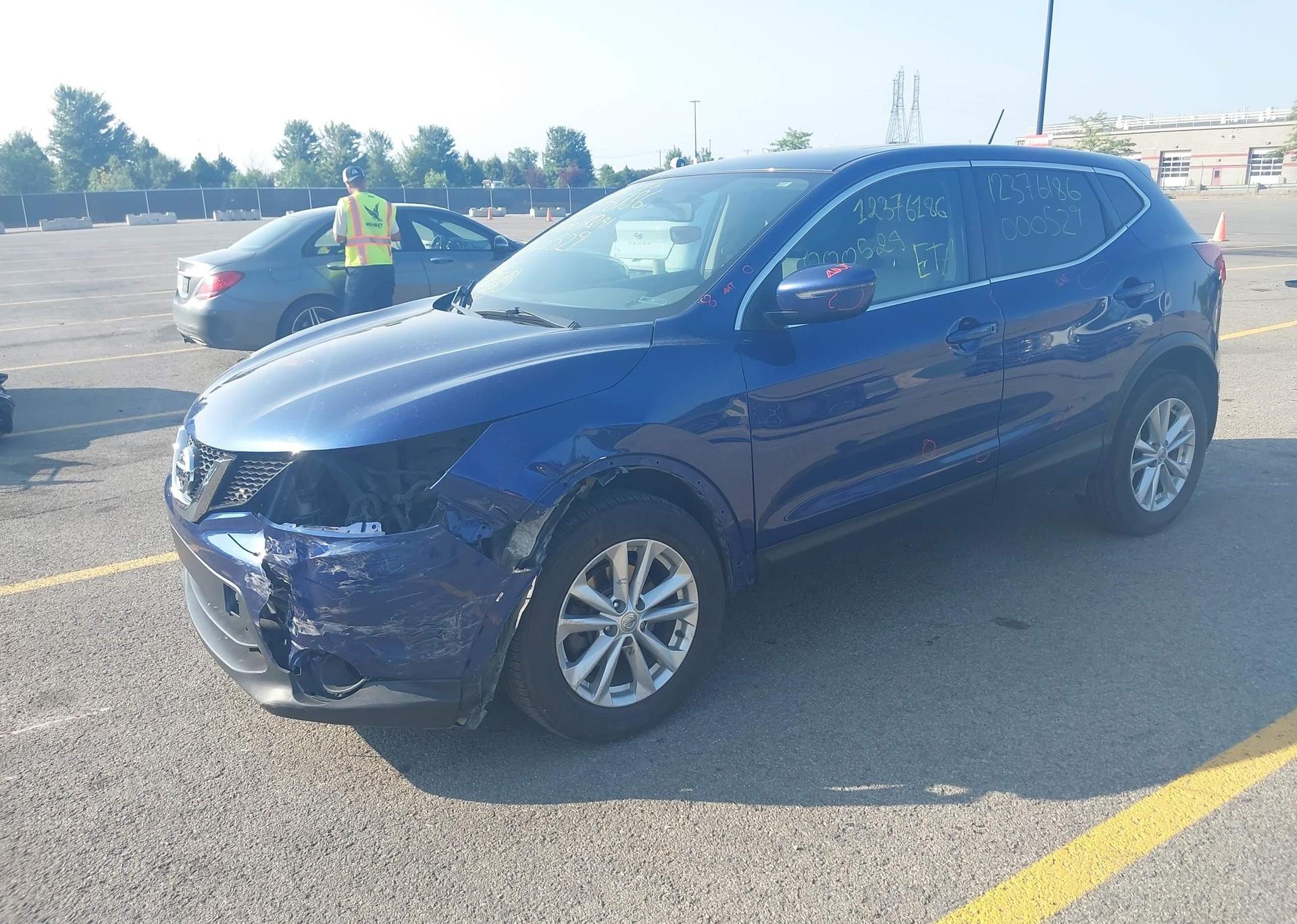 2017 NISSAN QASHQAI S