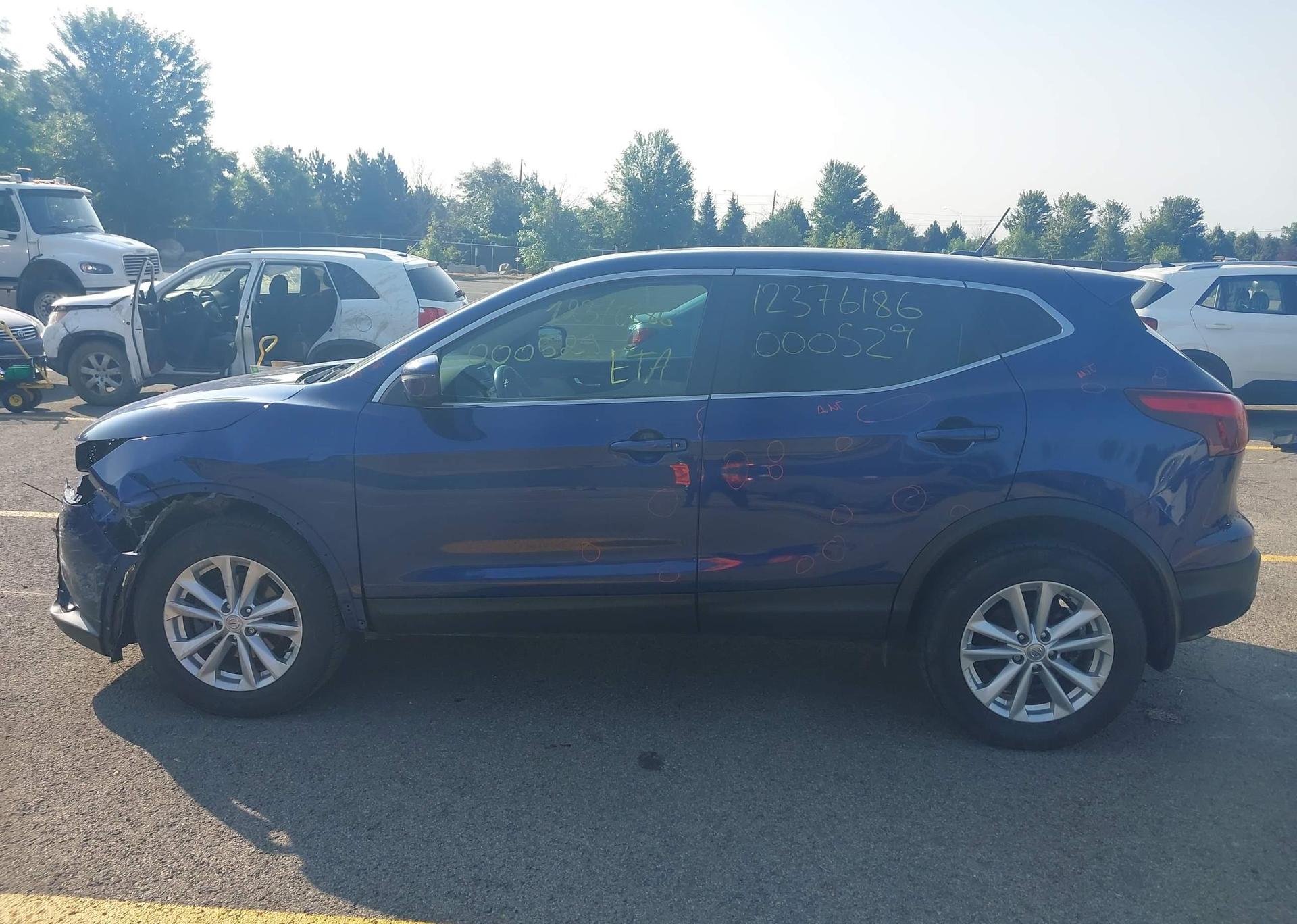2017 NISSAN QASHQAI S