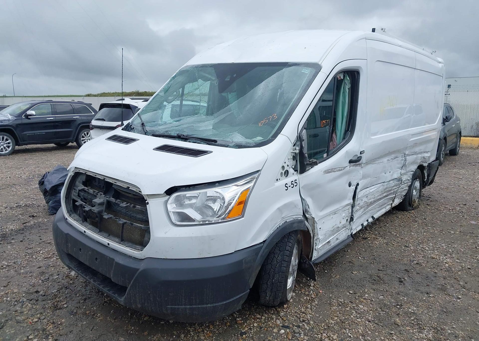 2017 FORD transit t-250