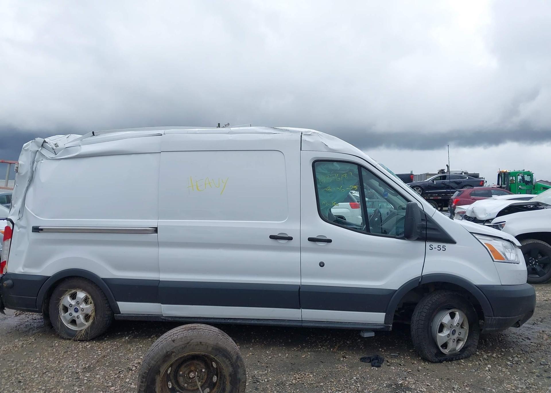 2017 FORD transit t-250