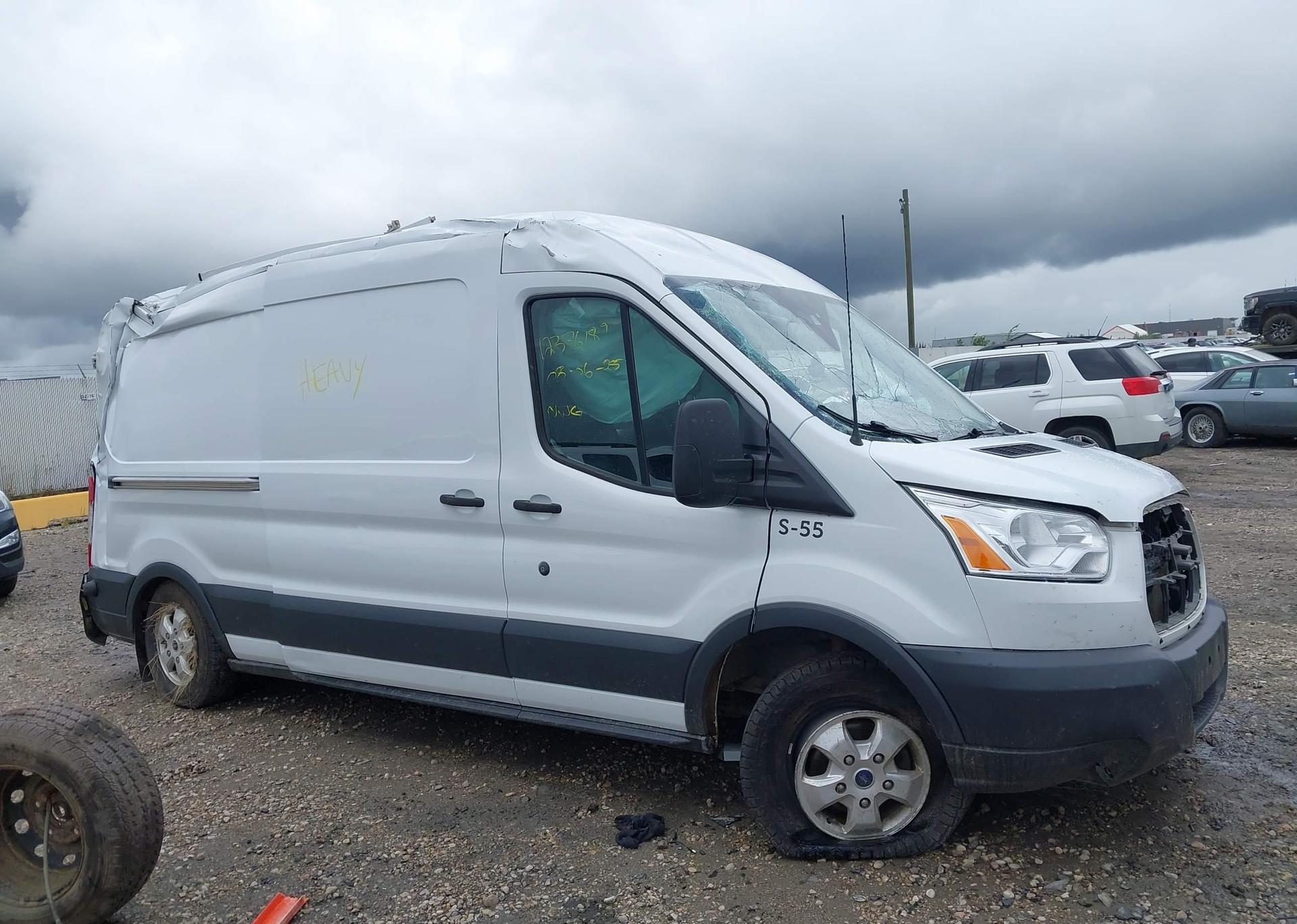 2017 FORD transit t-250