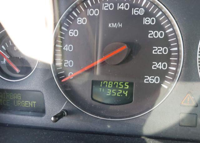 2007 VOLVO XC70 2.5T