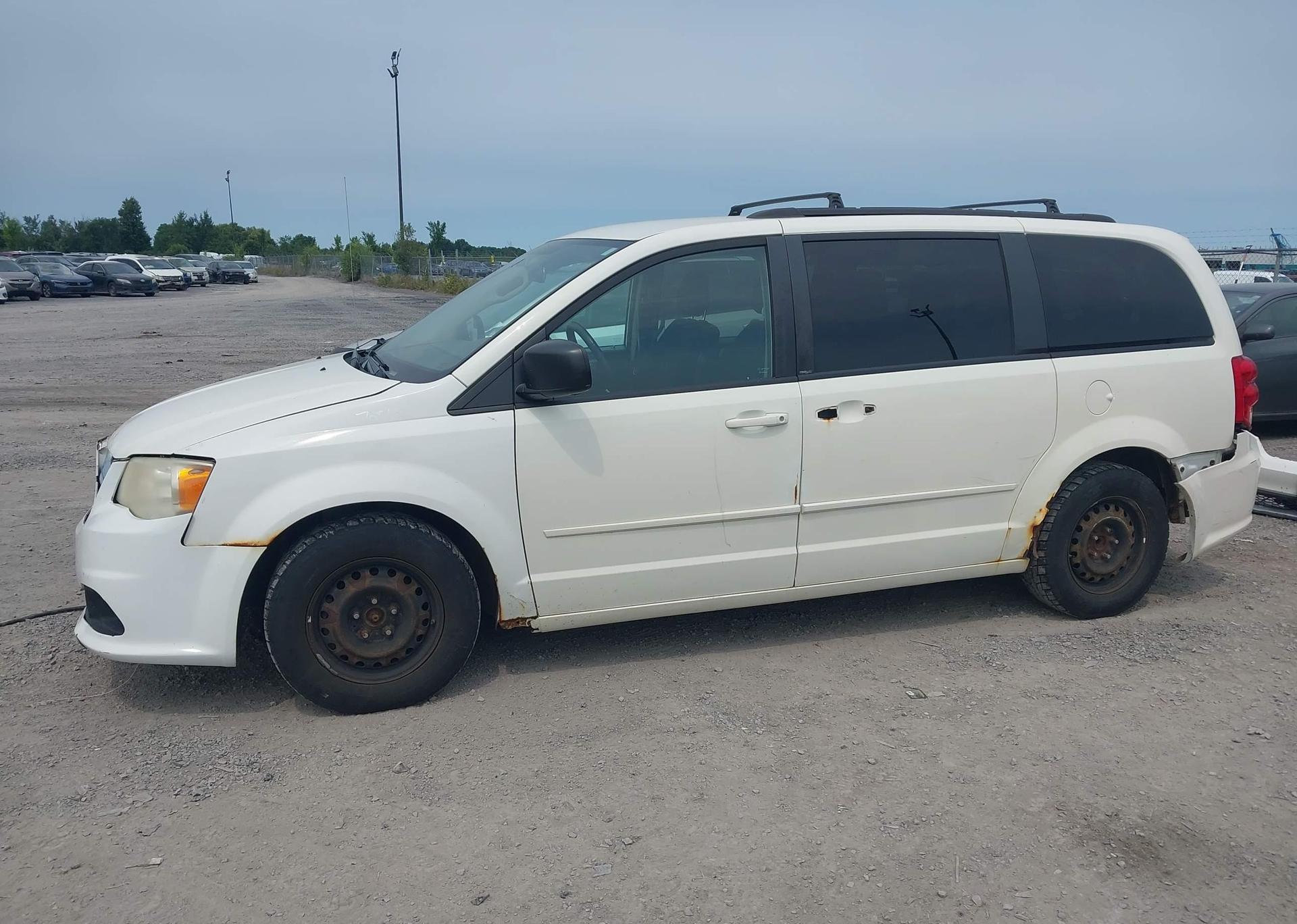 2012 DODGE GRAND CARAVAN SE