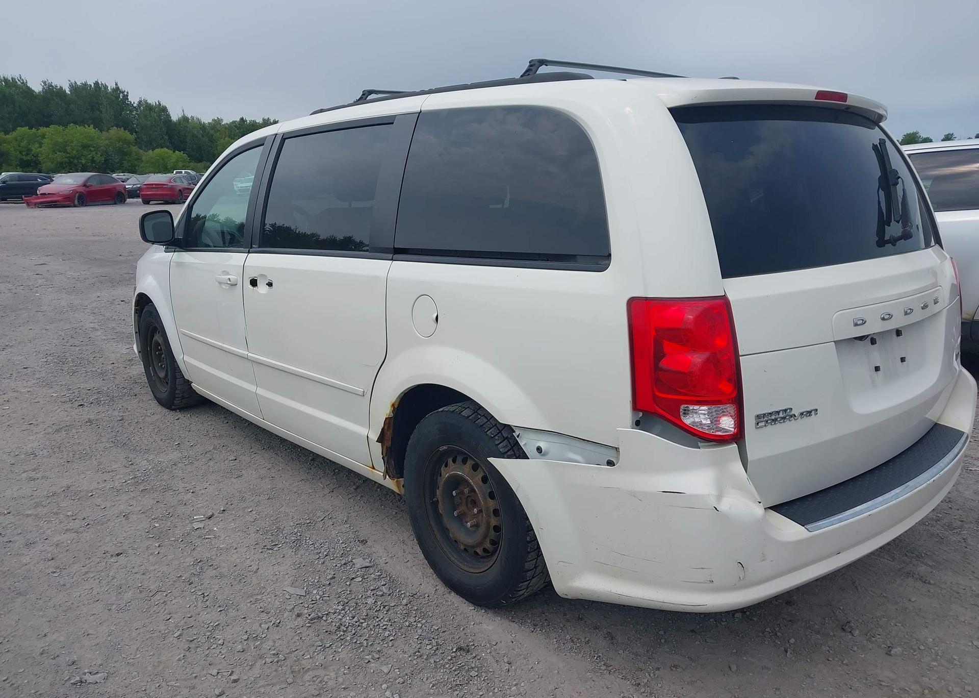 2012 DODGE GRAND CARAVAN SE