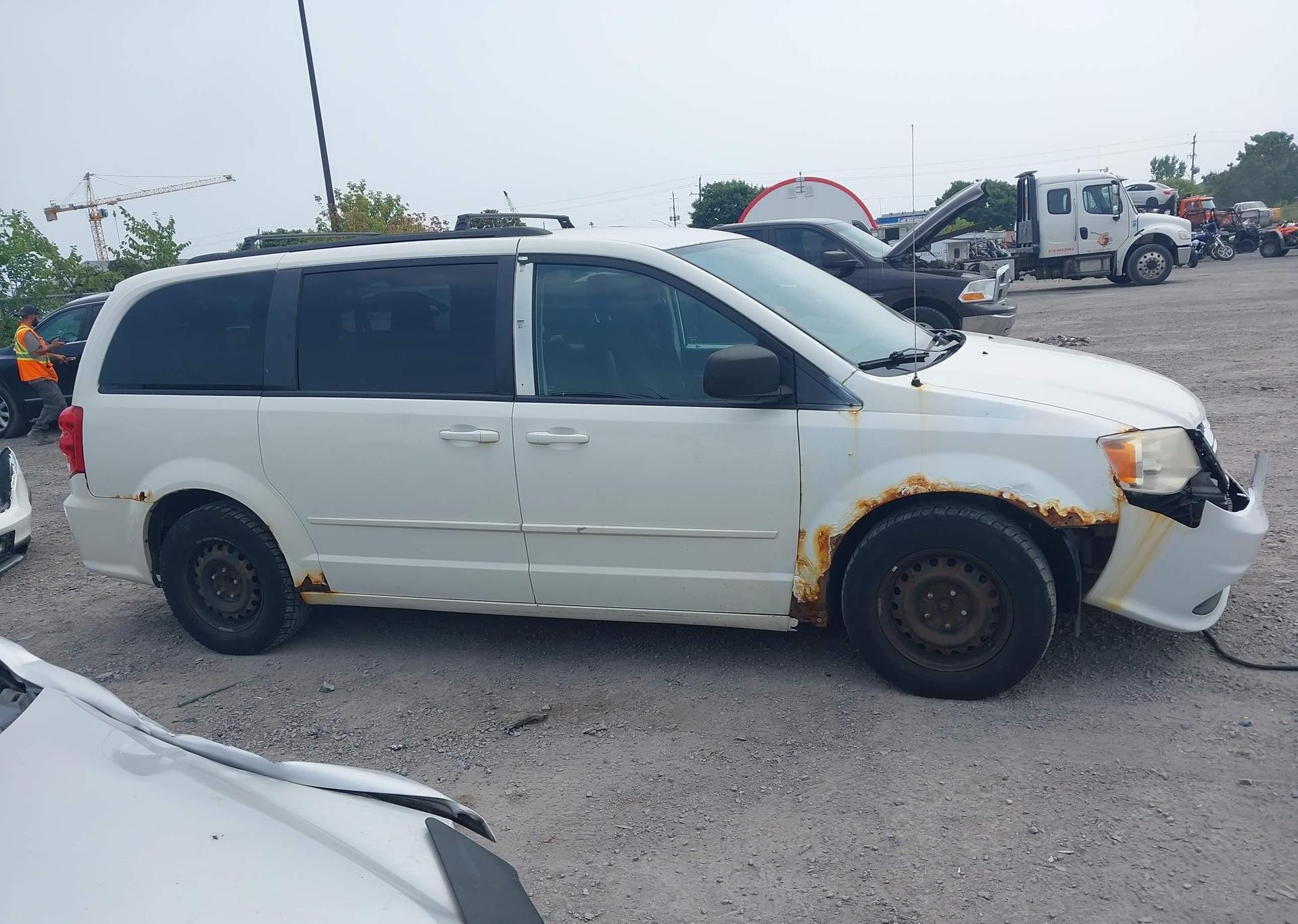 2012 DODGE GRAND CARAVAN SE