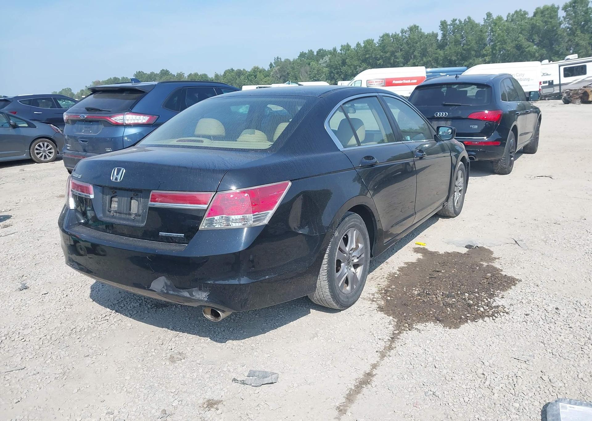 2012 HONDA ACCORD SE