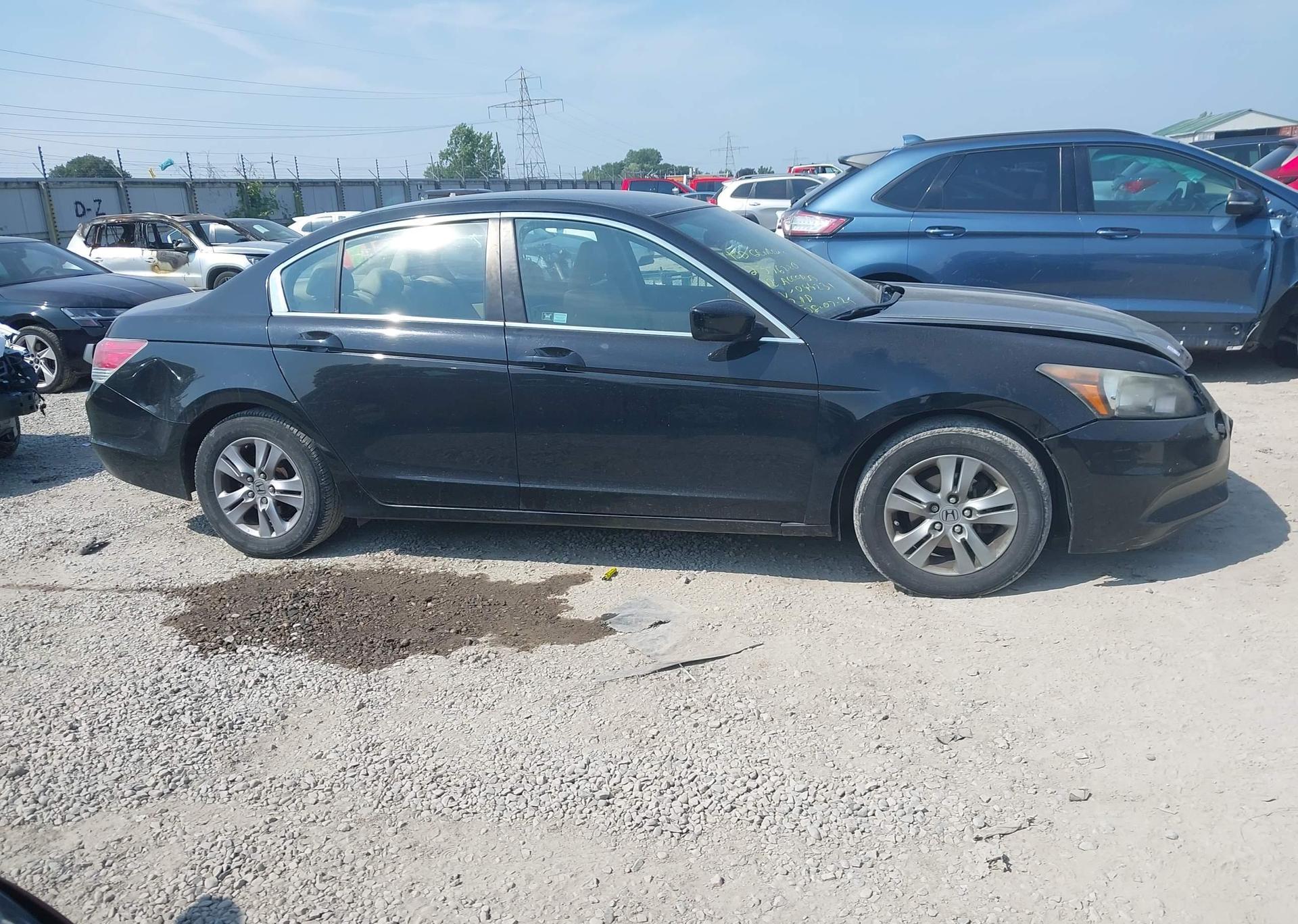 2012 HONDA ACCORD SE