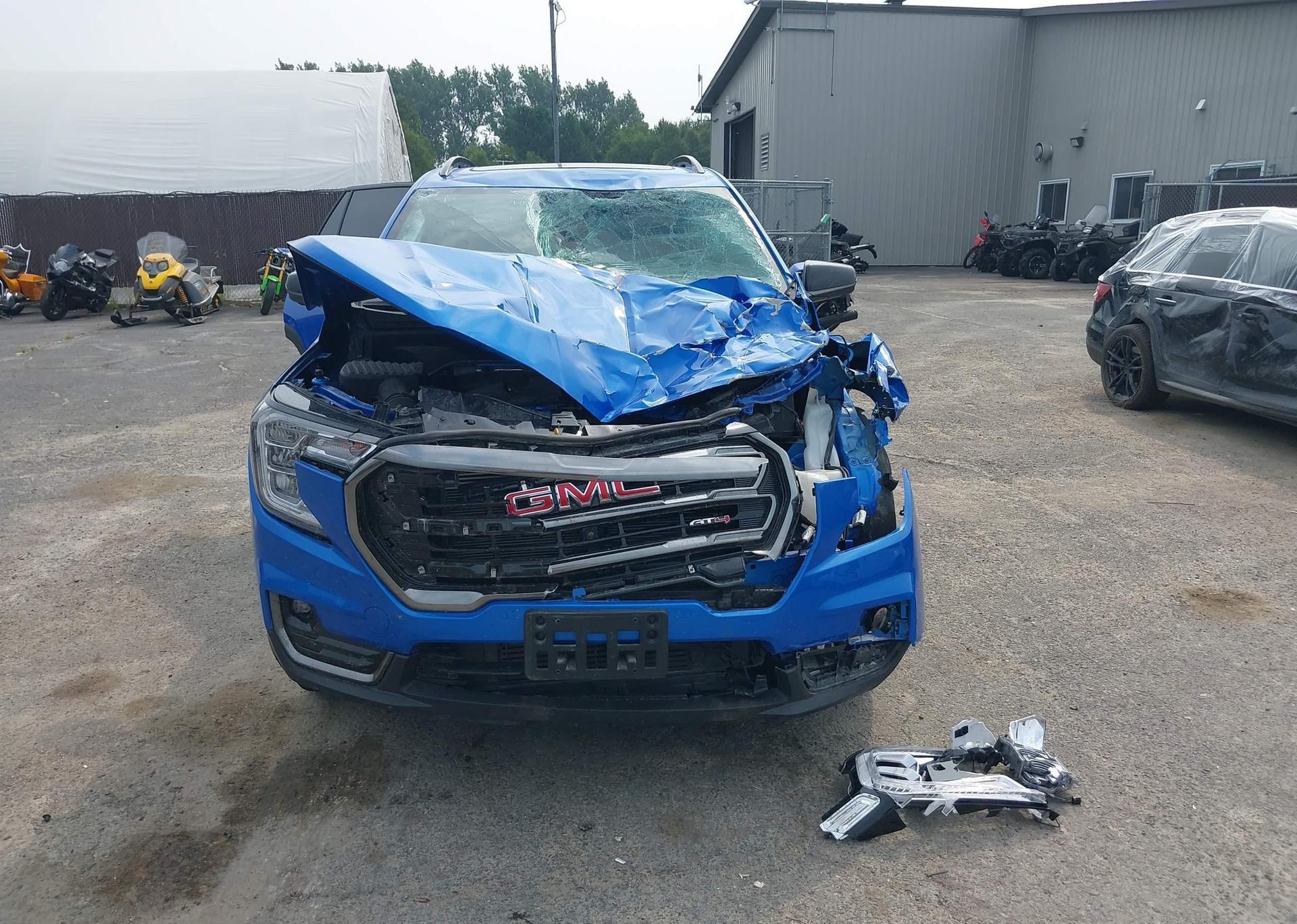 2024 GMC TERRAIN AT4