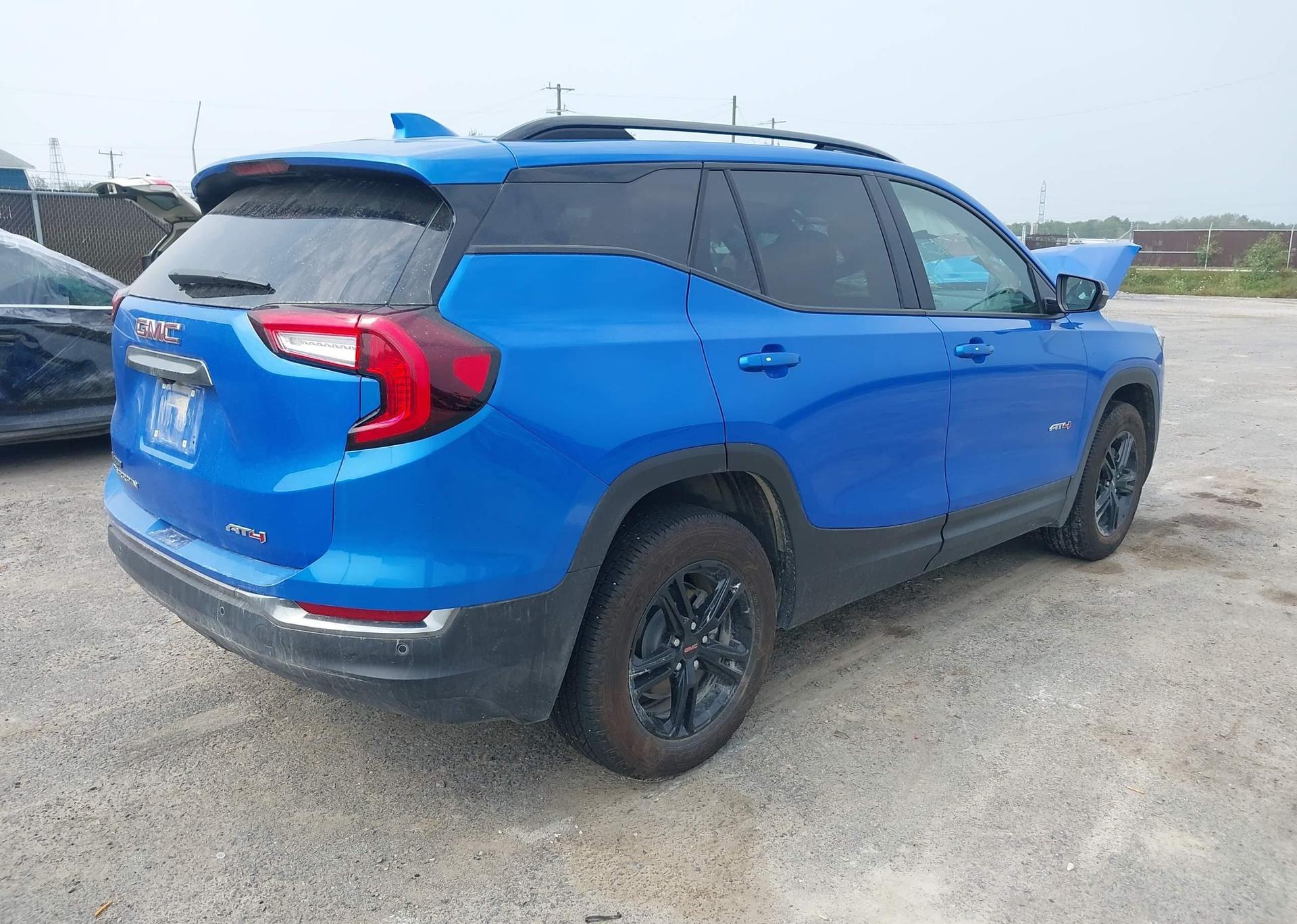 2024 GMC TERRAIN AT4