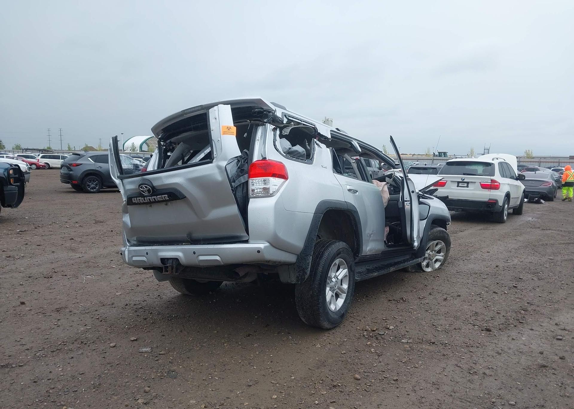 2013 TOYOTA 4RUNNER SR5 V6