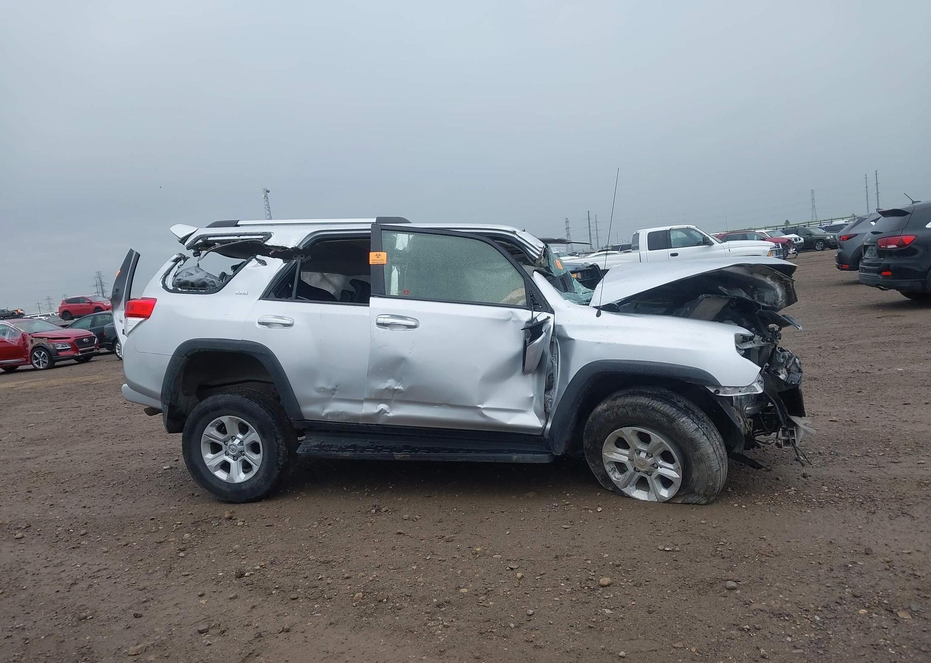 2013 TOYOTA 4RUNNER SR5 V6