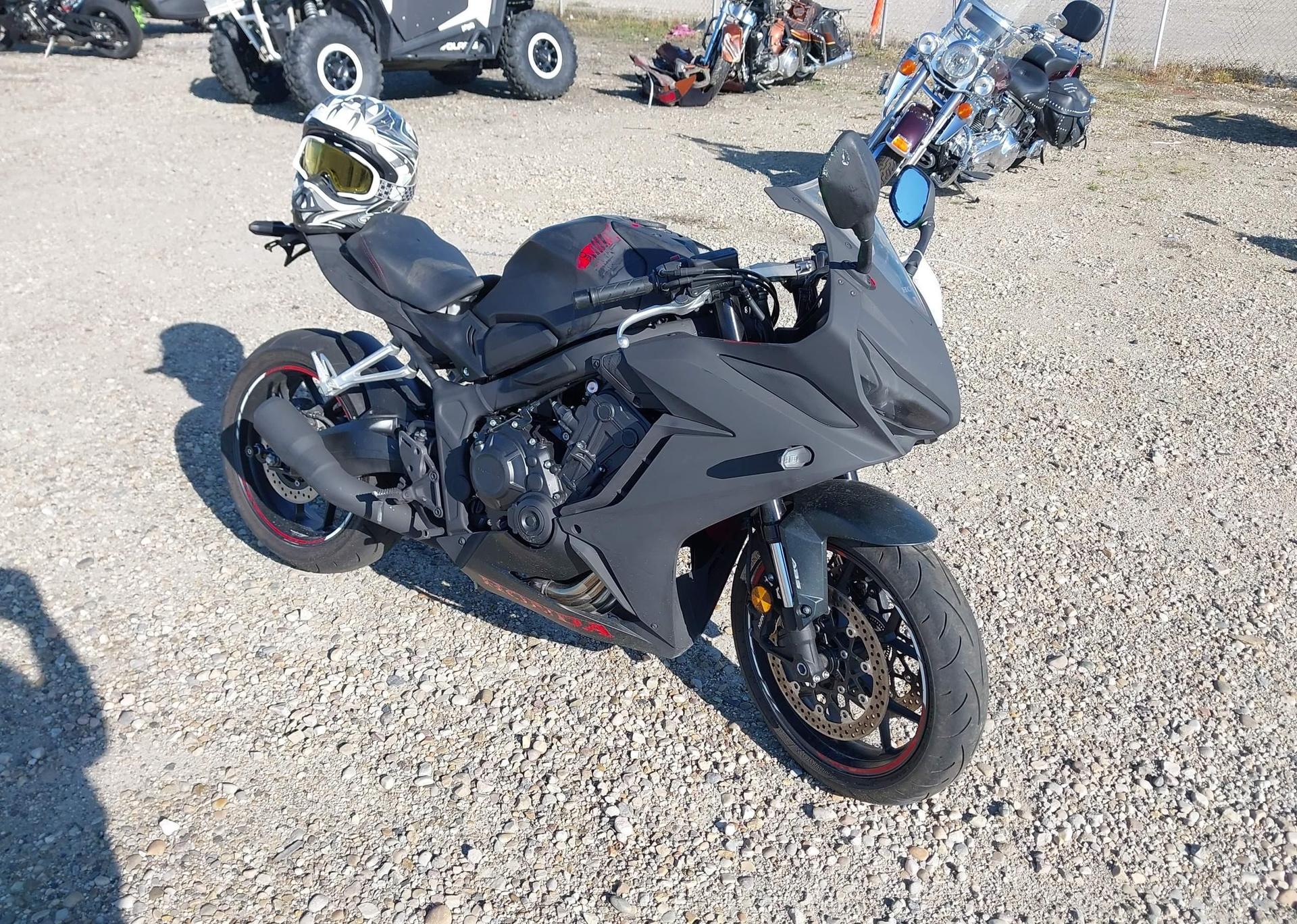 2023 HONDA CBR650 RA