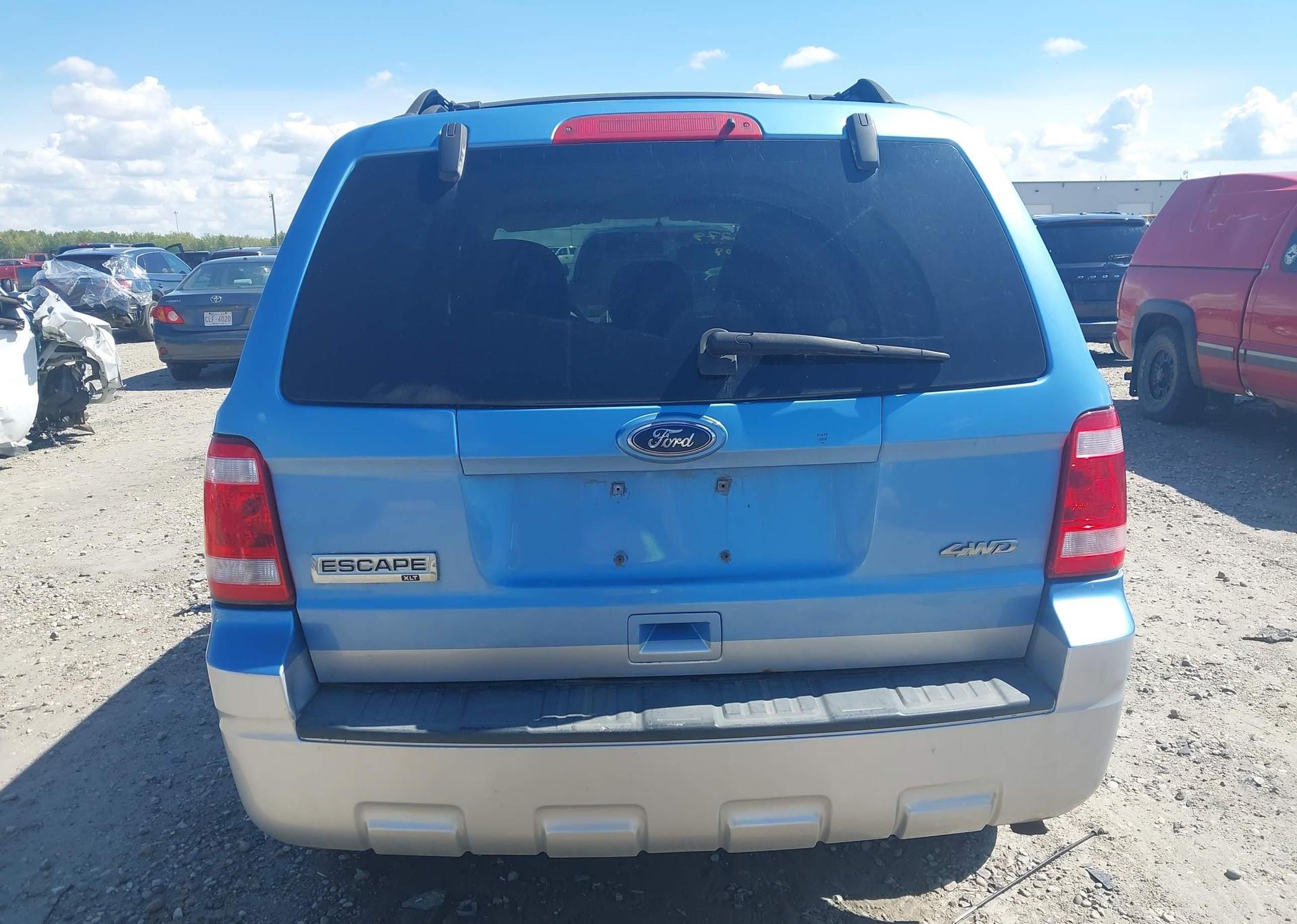 2011 FORD ESCAPE XLT AUTOMATIC
