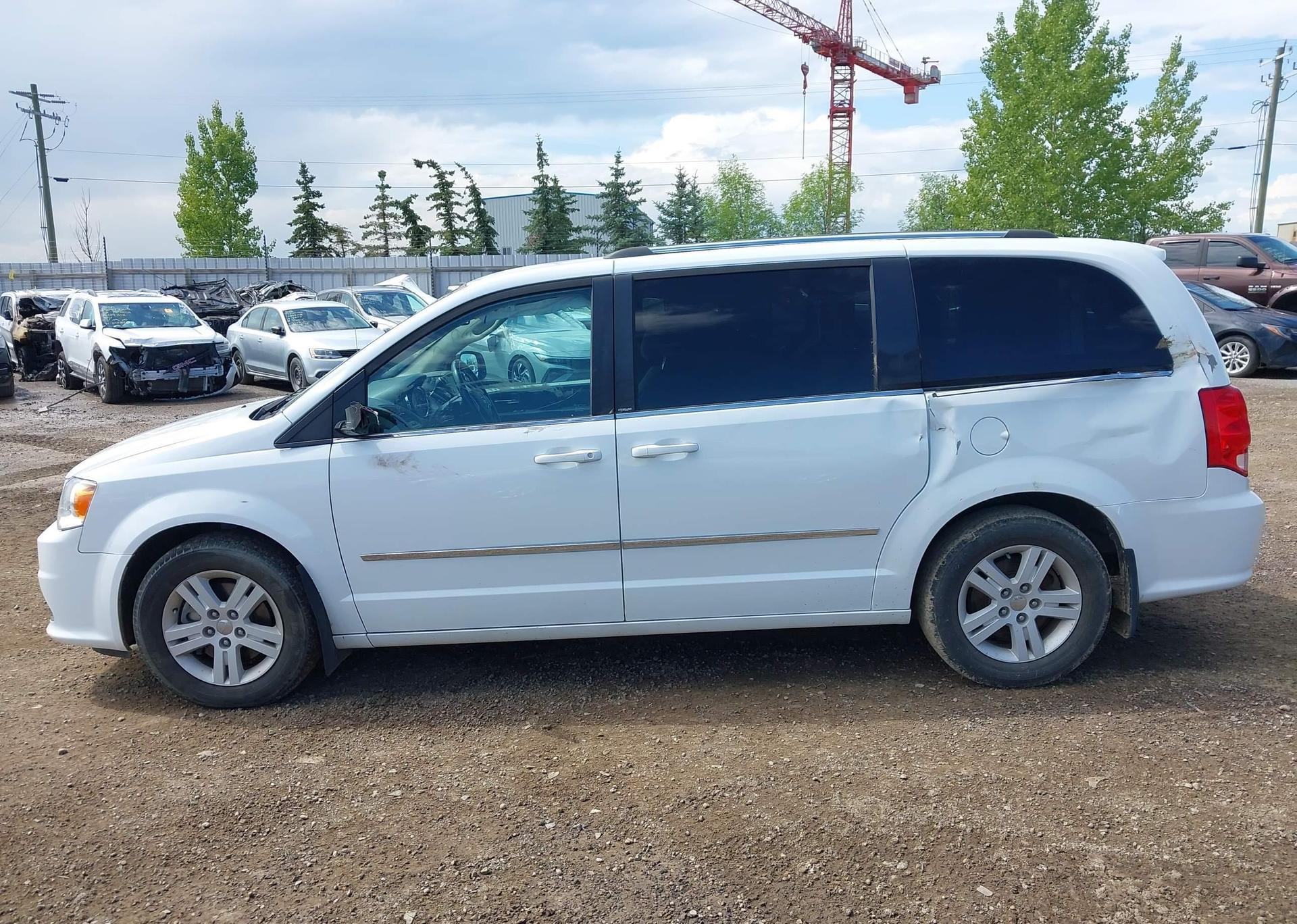 2014 DODGE GRAND CARAVAN CREW
