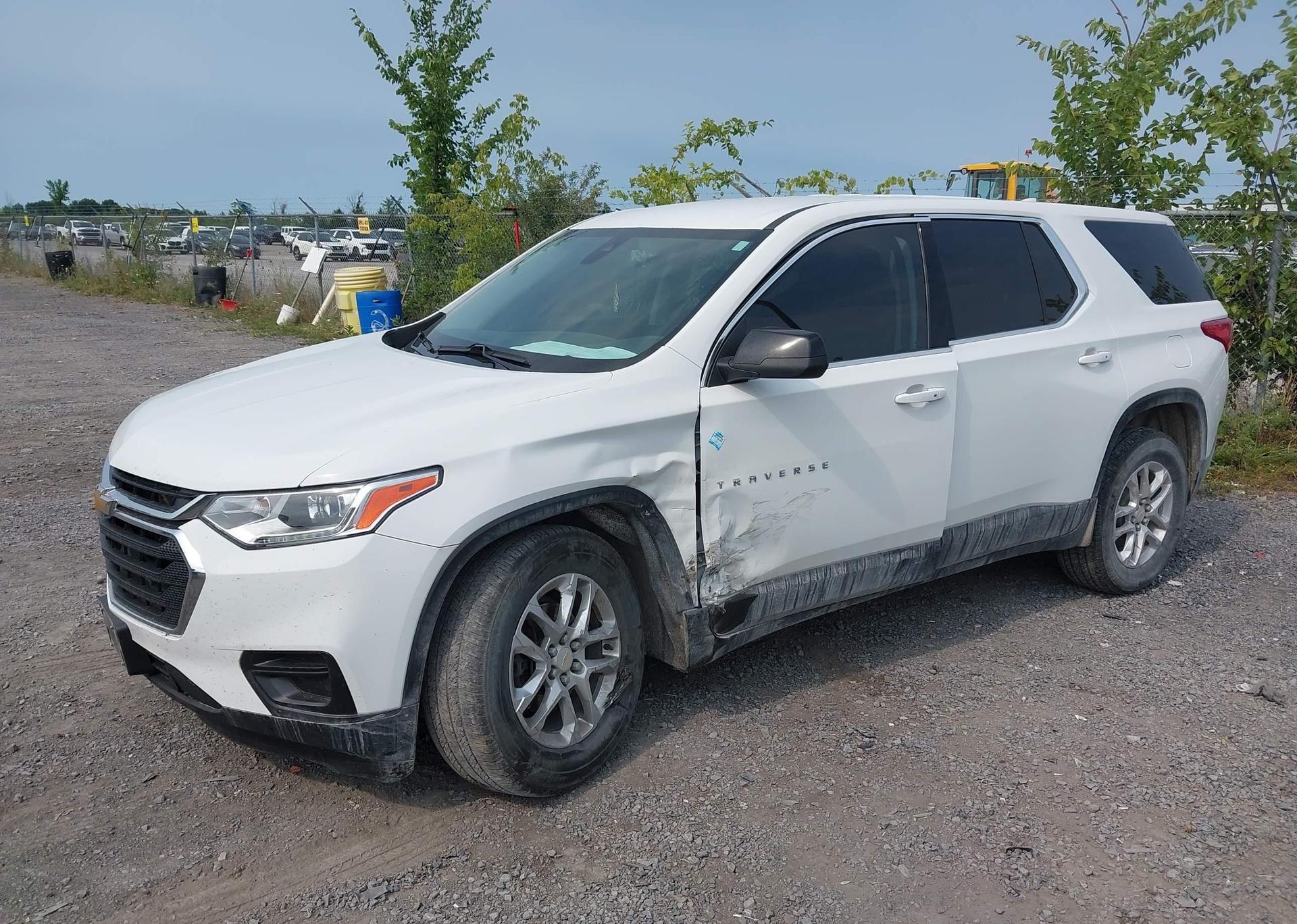 2021 CHEVROLET TRAVERSE LS