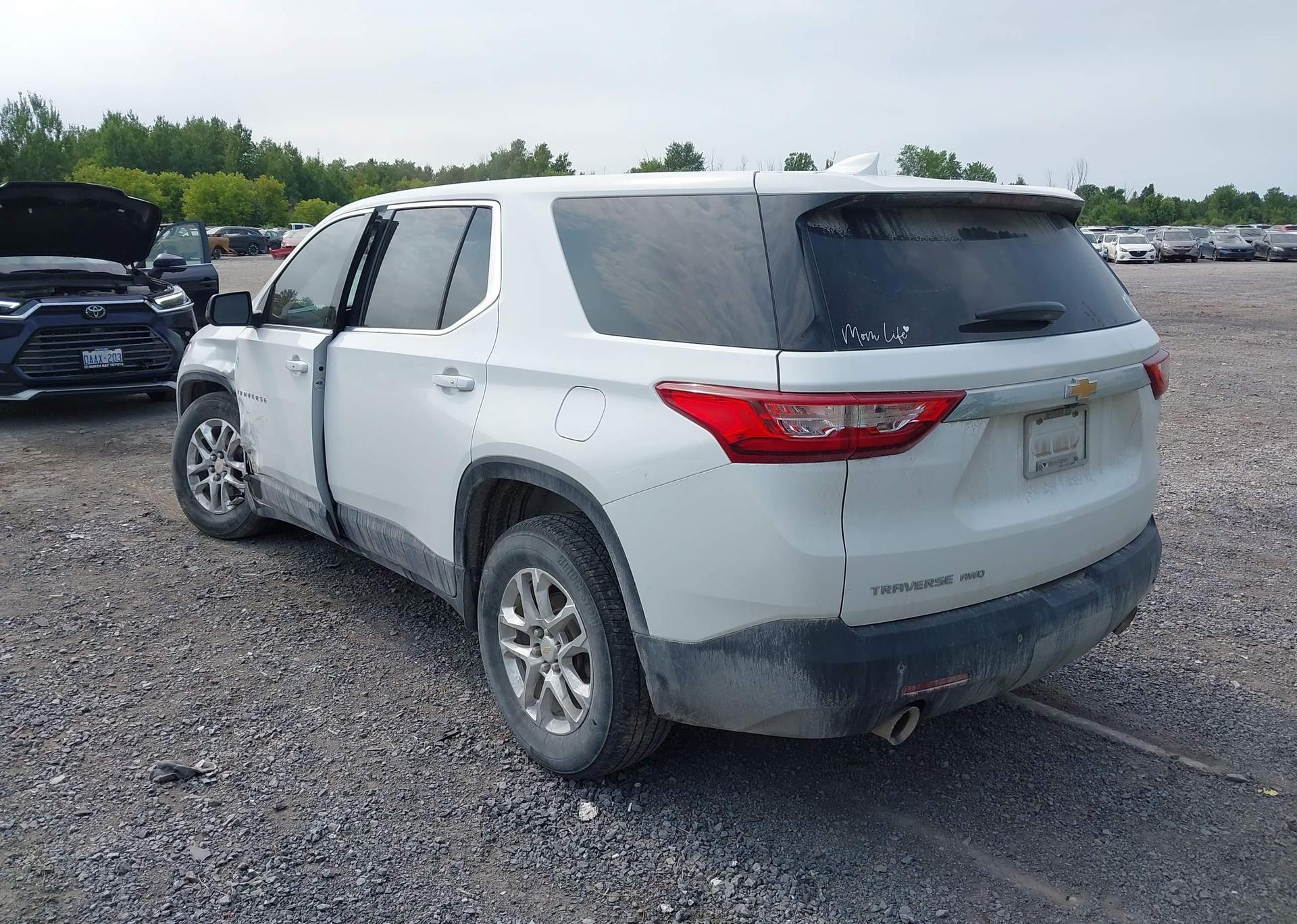 2021 CHEVROLET TRAVERSE LS