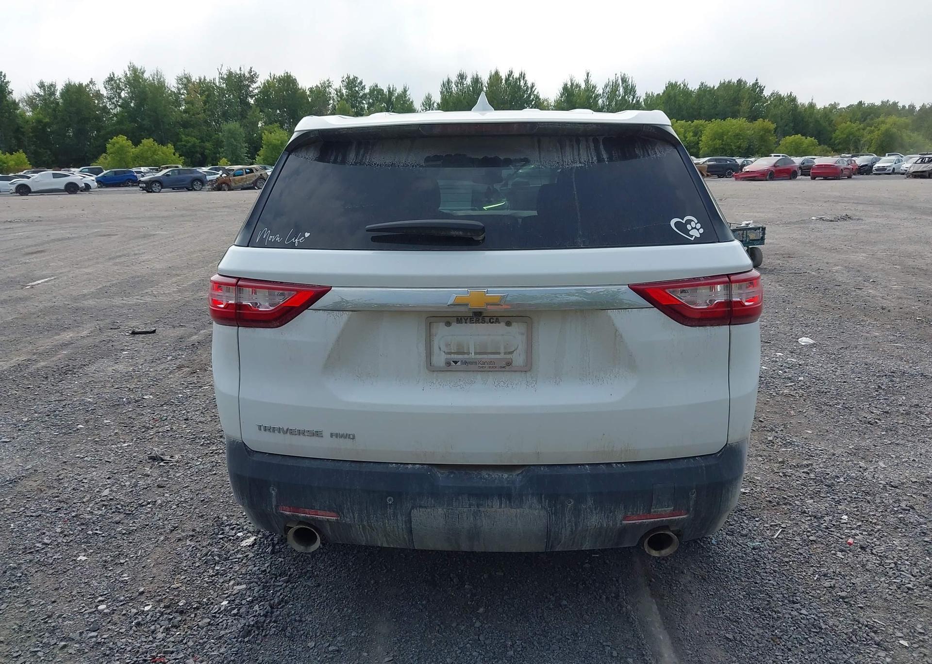 2021 CHEVROLET TRAVERSE LS
