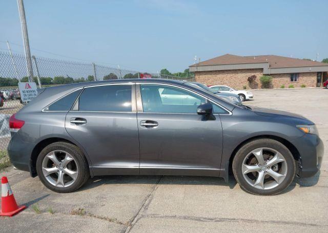 2013 TOYOTA VENZA LE
