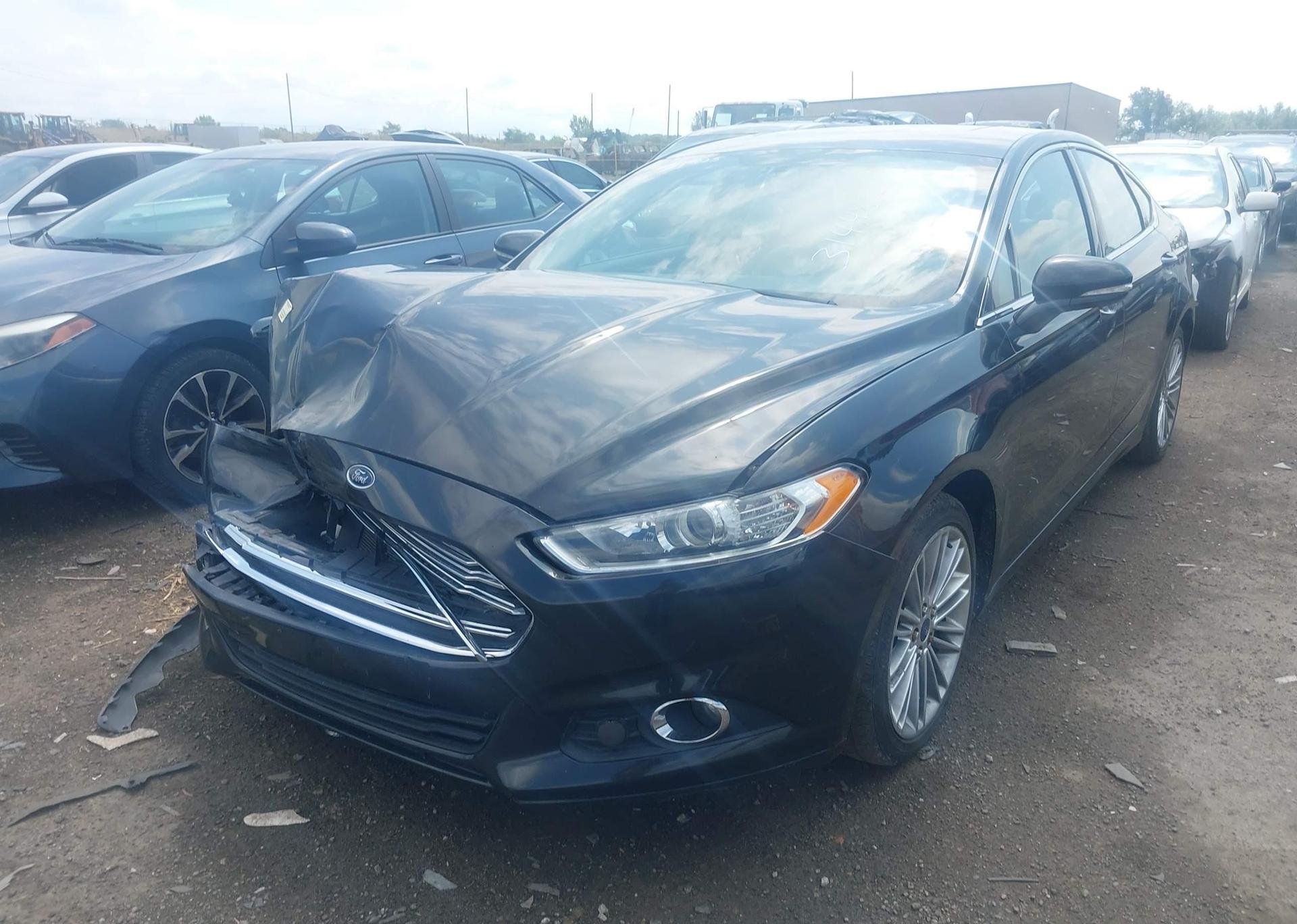 2013 FORD FUSION SE