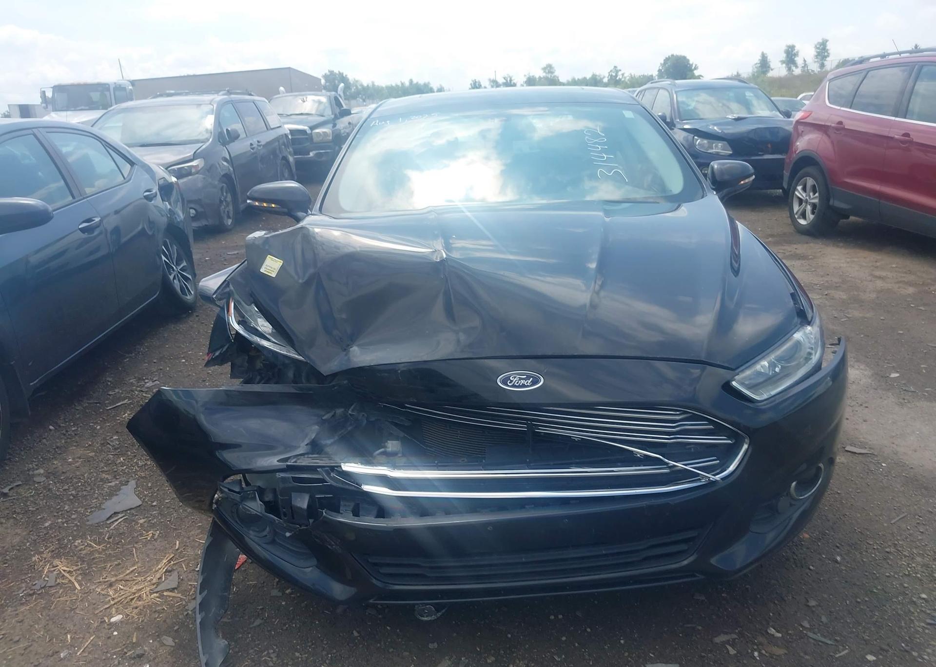 2013 FORD FUSION SE