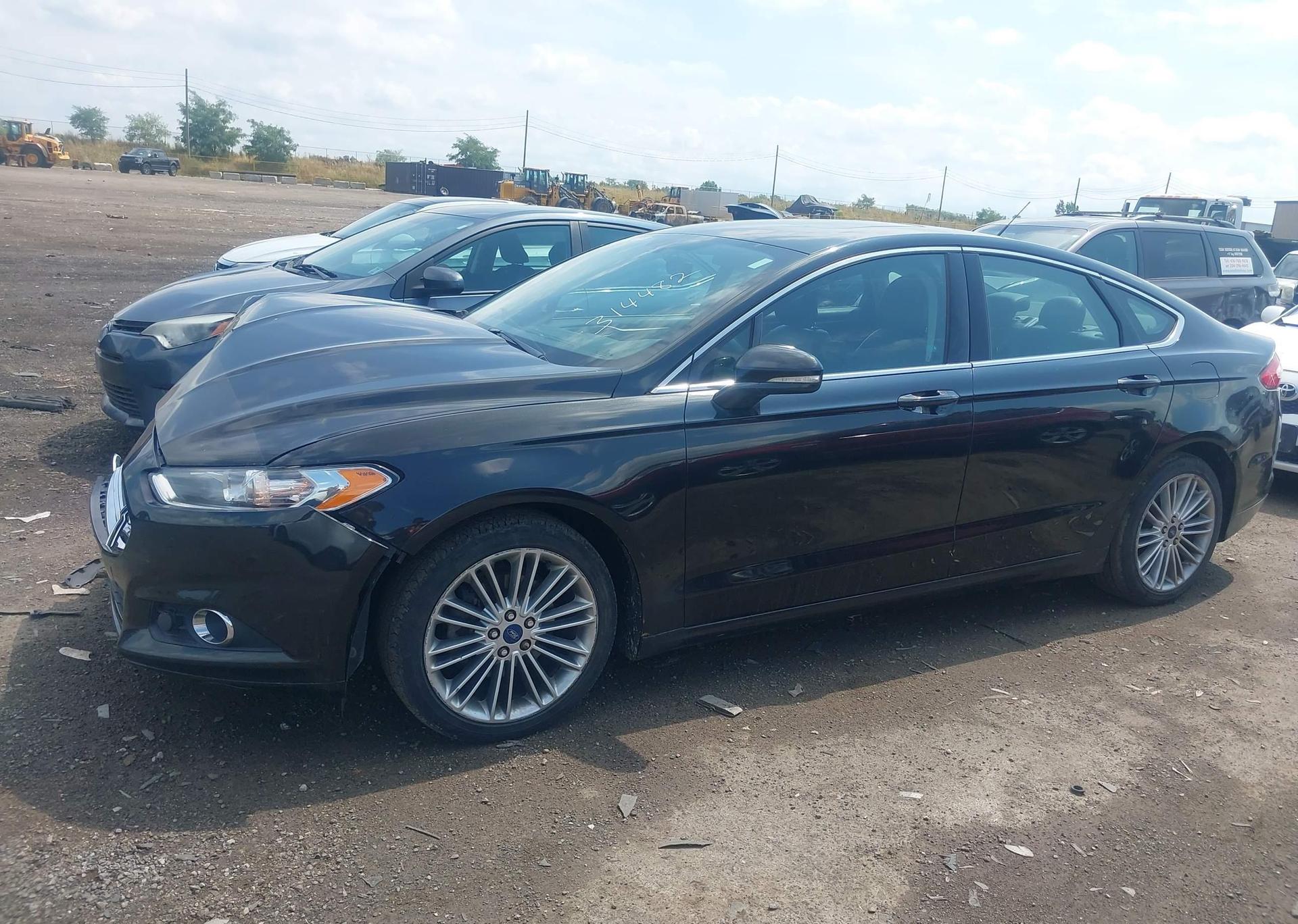 2013 FORD FUSION SE