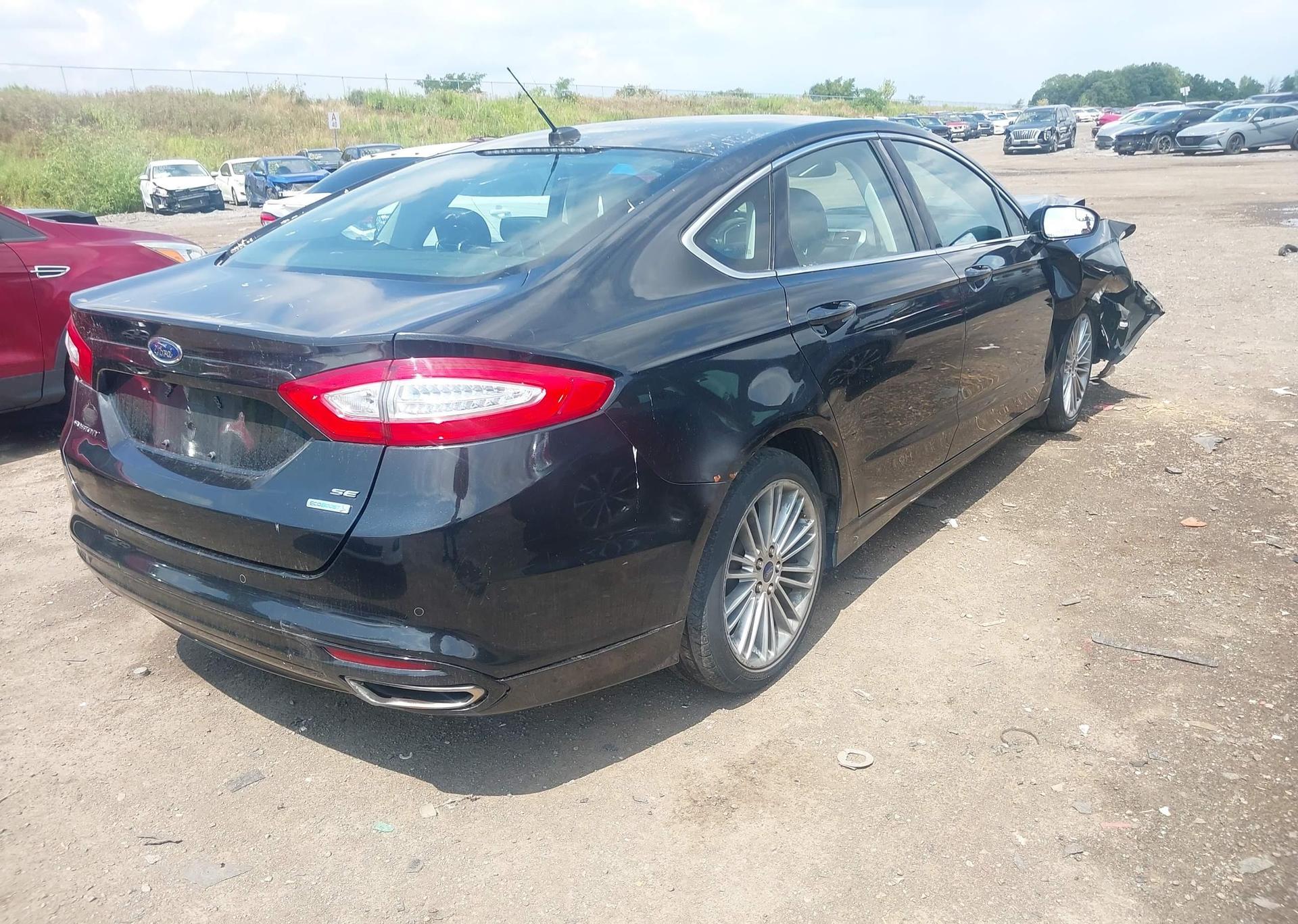 2013 FORD FUSION SE