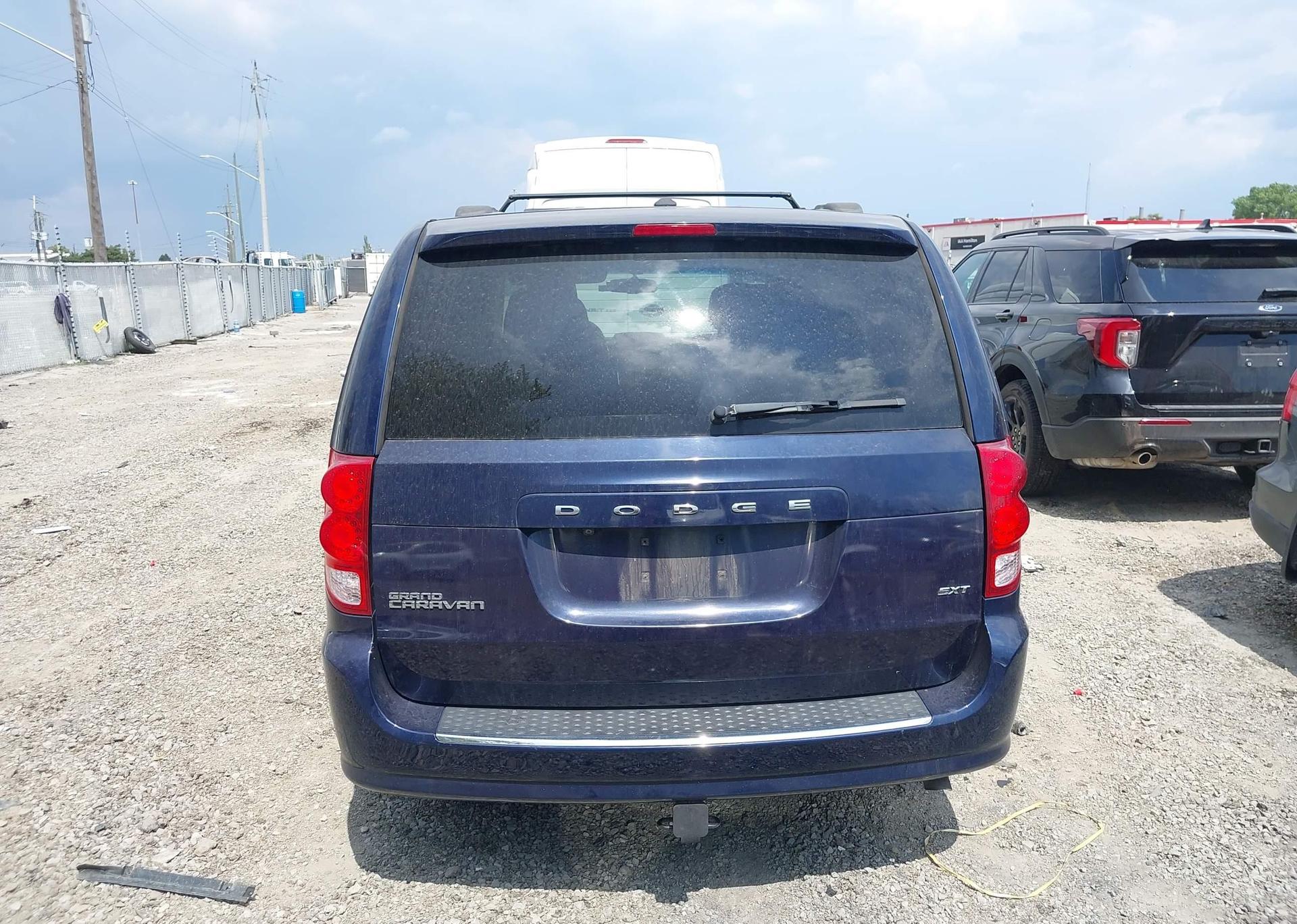 2016 DODGE GRAND CARAVAN