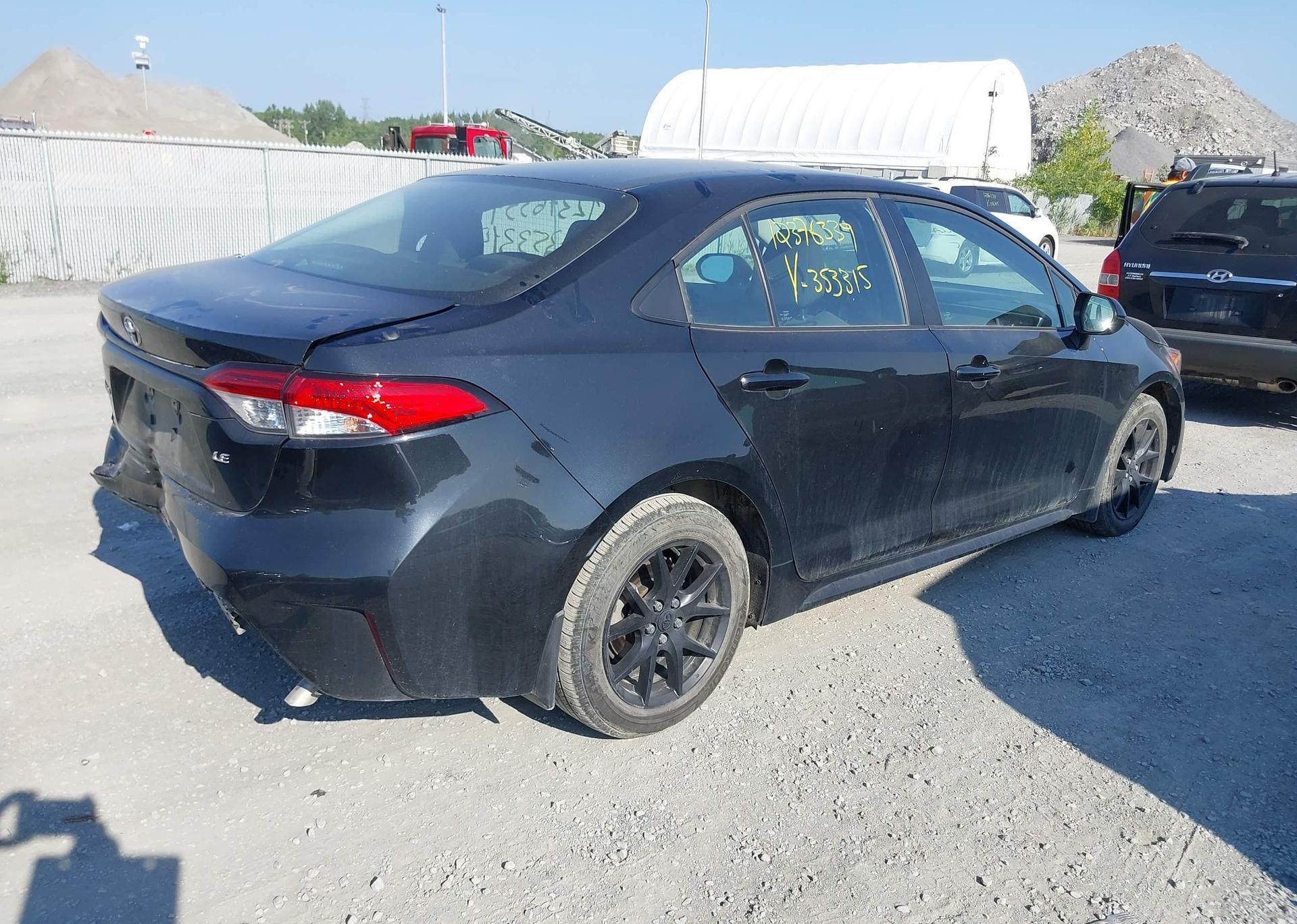 2022 TOYOTA COROLLA LE