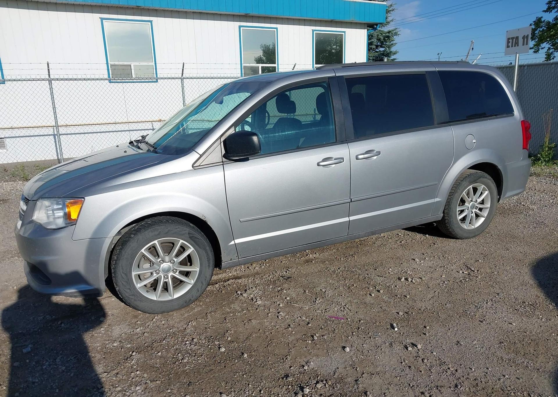 2017 DODGE GRAND CARAVAN SE