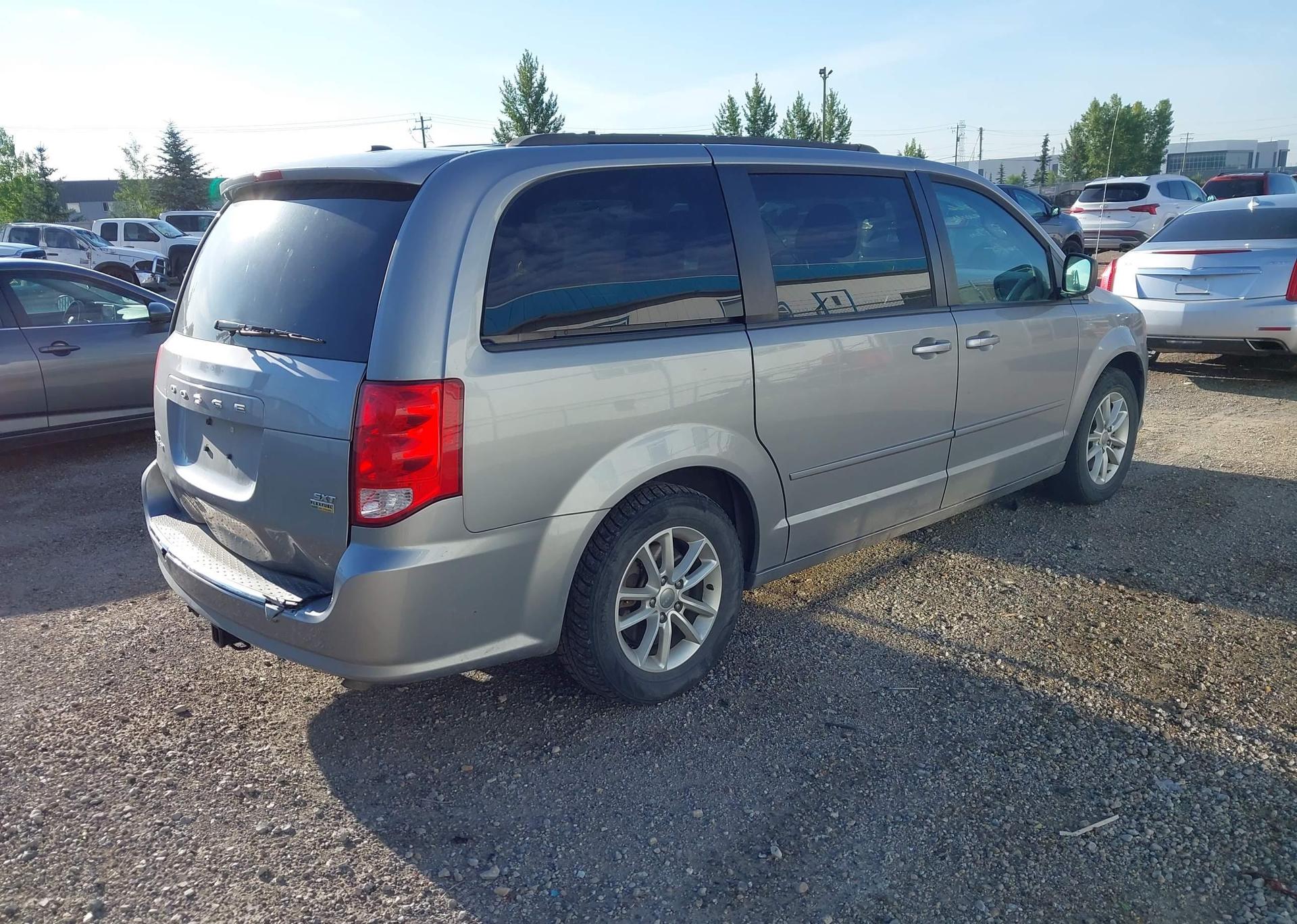 2017 DODGE GRAND CARAVAN SE