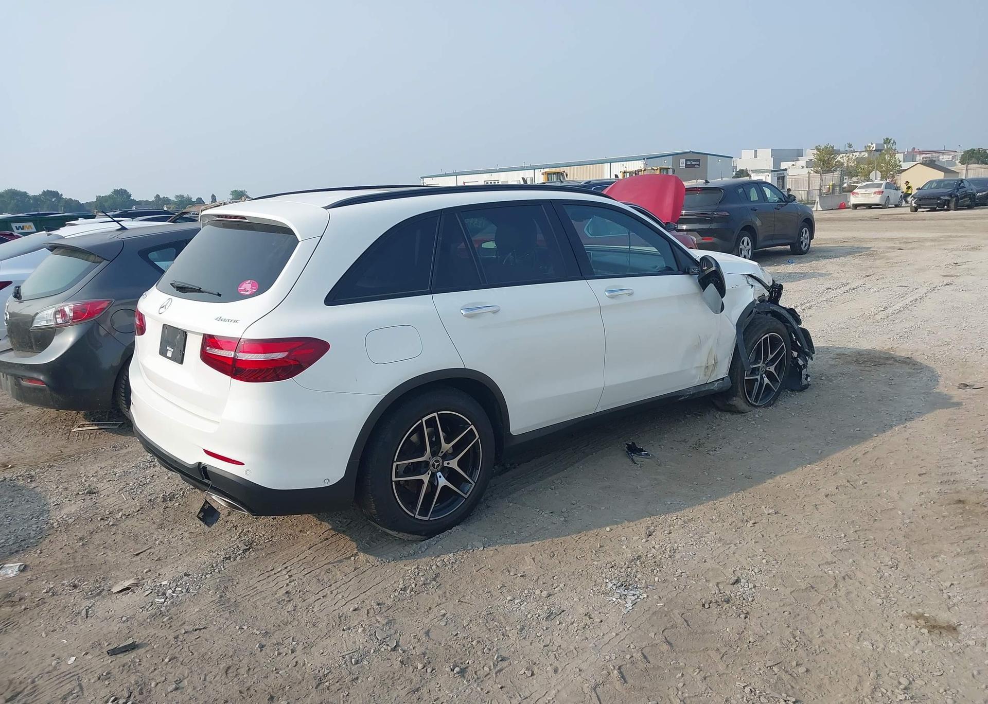 2019 MERCEDES-BENZ GLC 300 4MATIC