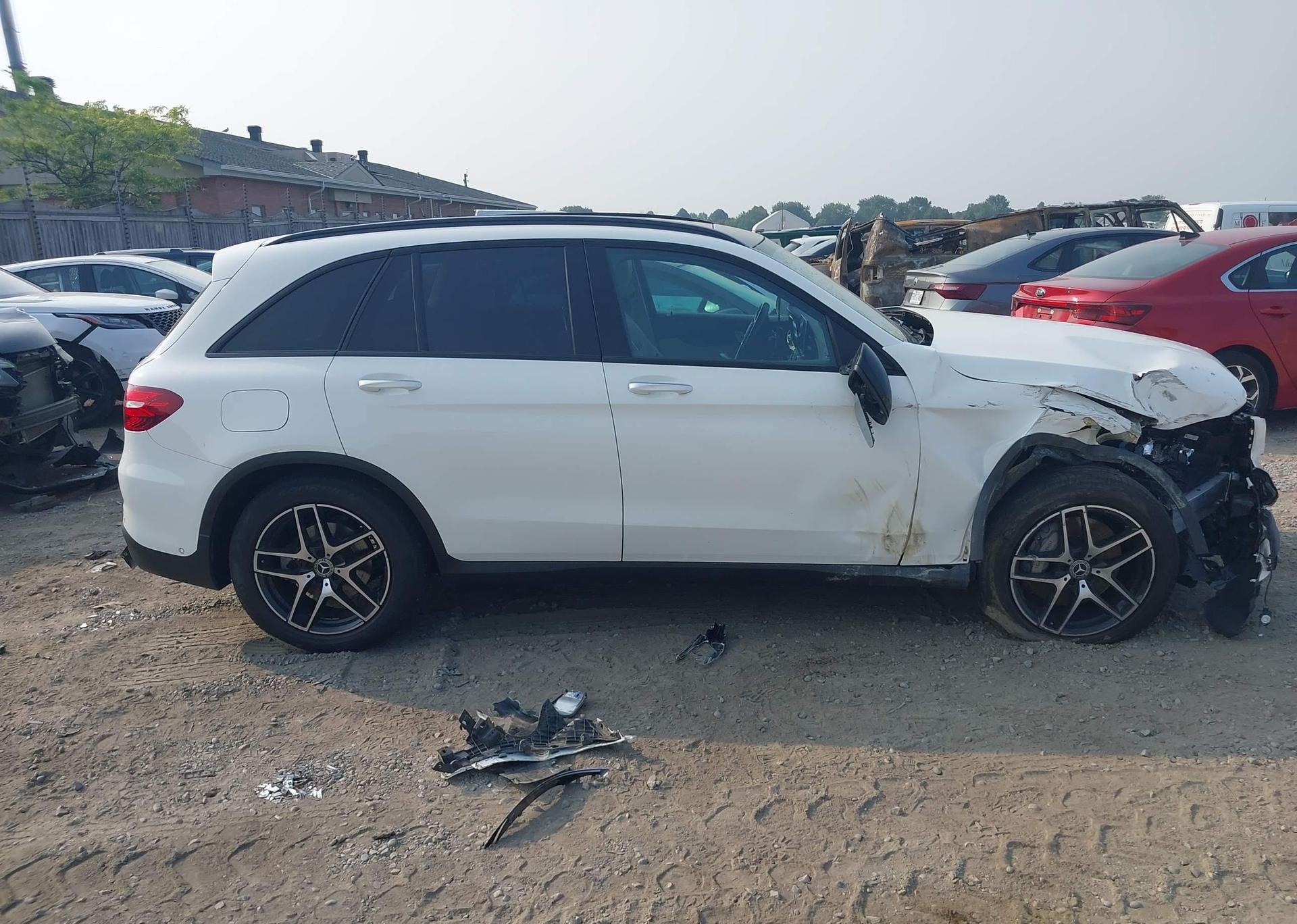 2019 MERCEDES-BENZ GLC 300 4MATIC
