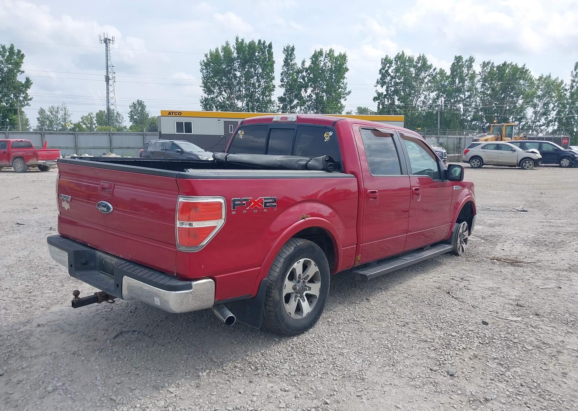 2010 FORD F-150 XLT
